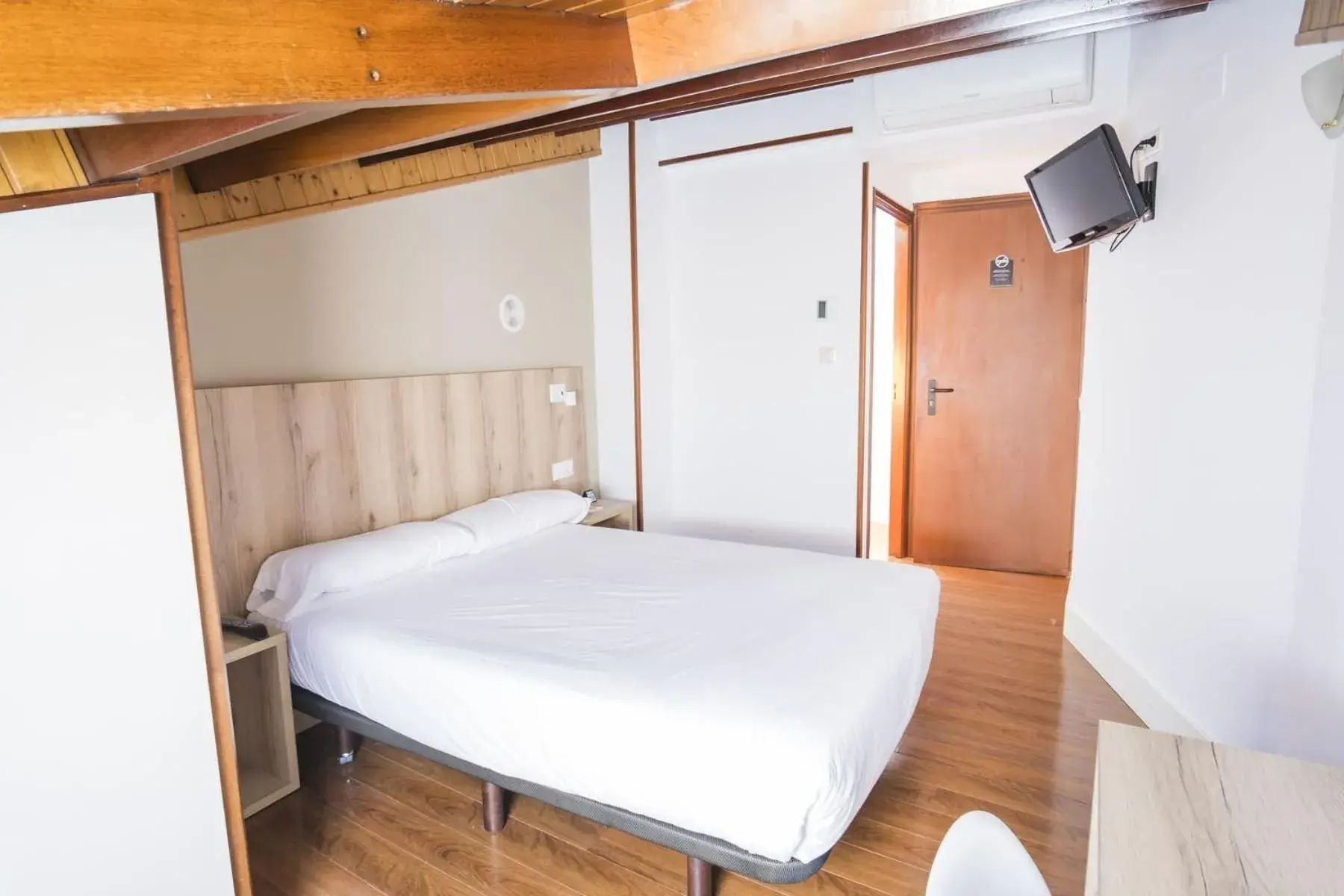 Bed in Hotel Alda Avenida Bed in Hotel Alda Avenida