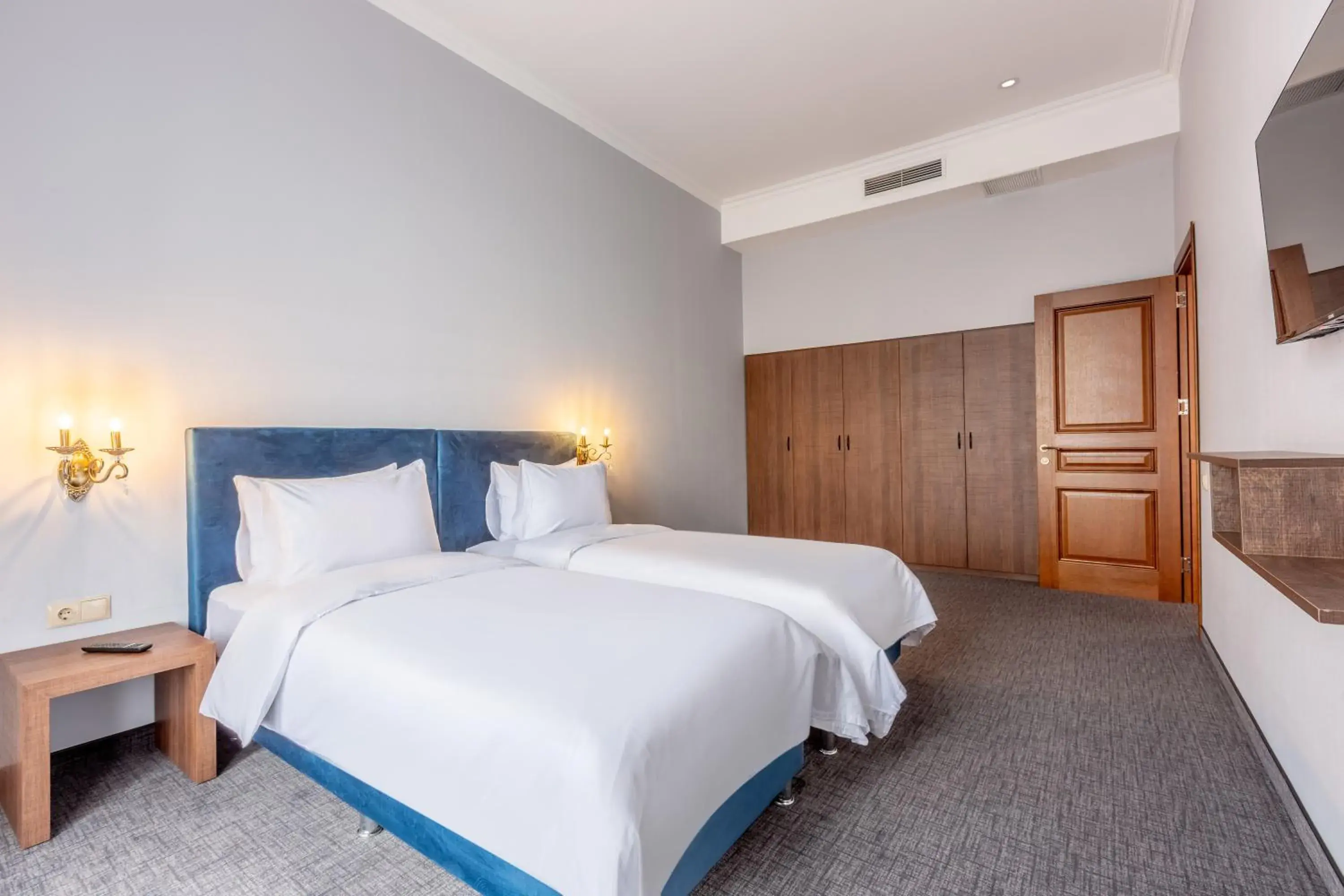 Bed in Alma Boutique Hotel Bed in Alma Boutique Hotel