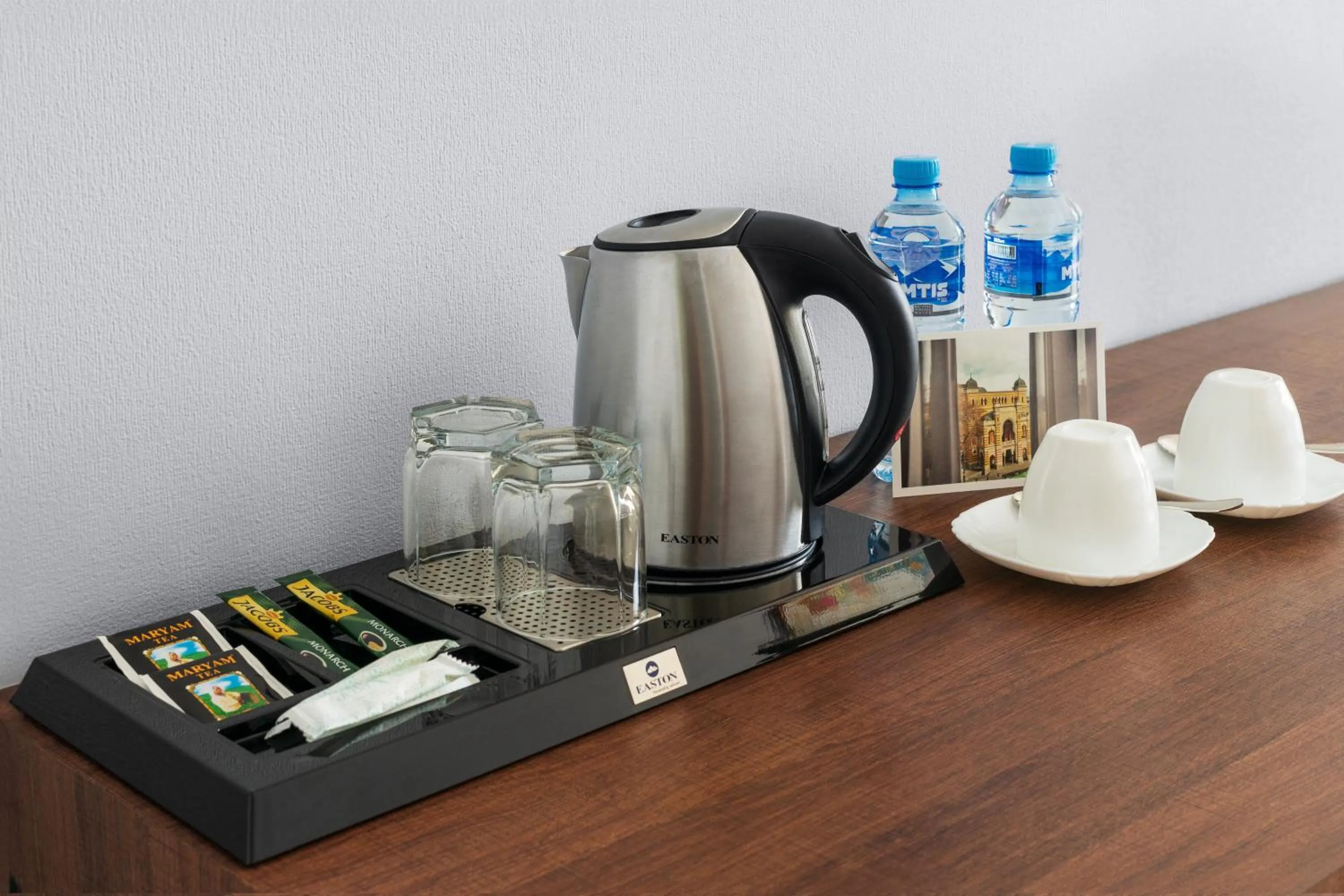 Coffee/tea facilities in Alma Boutique Hotel