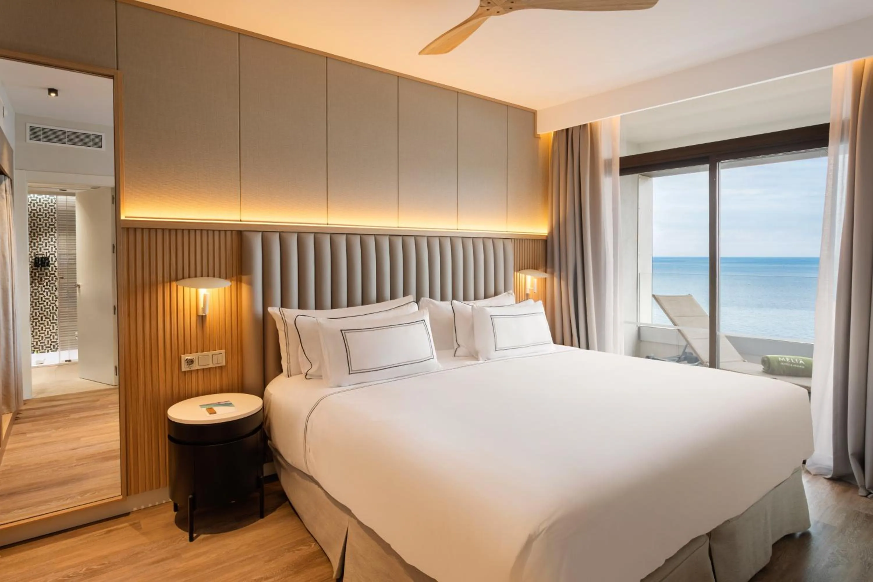 Bedroom, Bed in Melia Costa del Sol