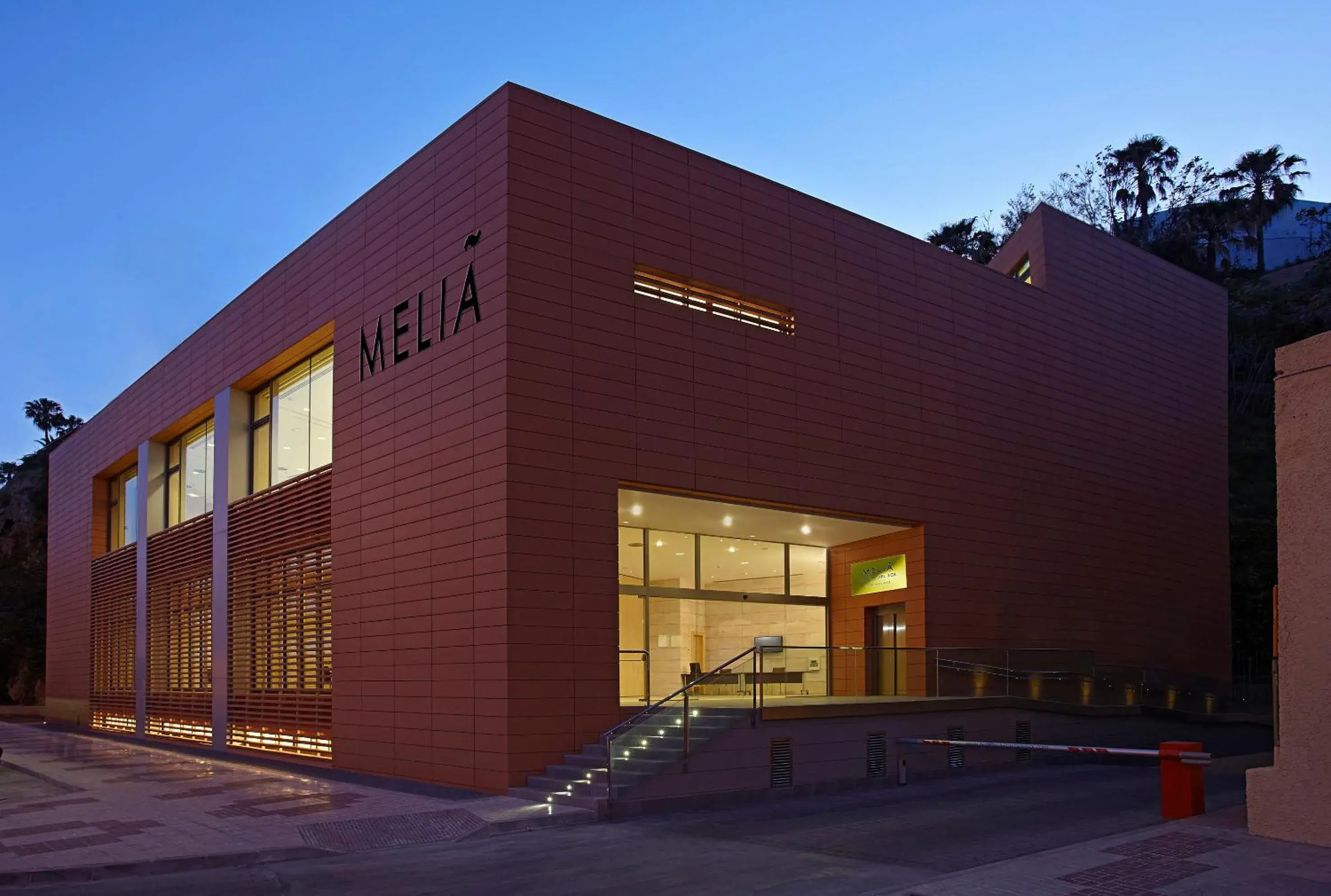 Facade/entrance in Melia Costa del Sol Facade/entrance in Melia Costa del Sol