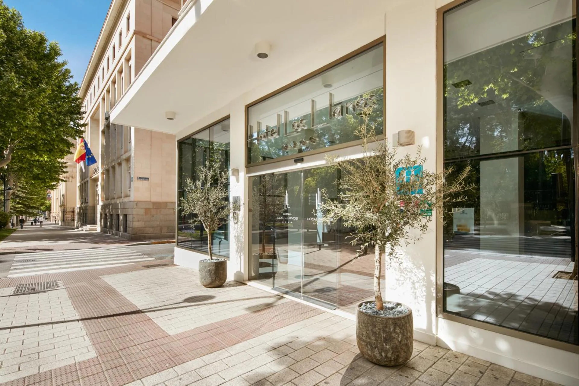 Property building in Sercotel Los Llanos