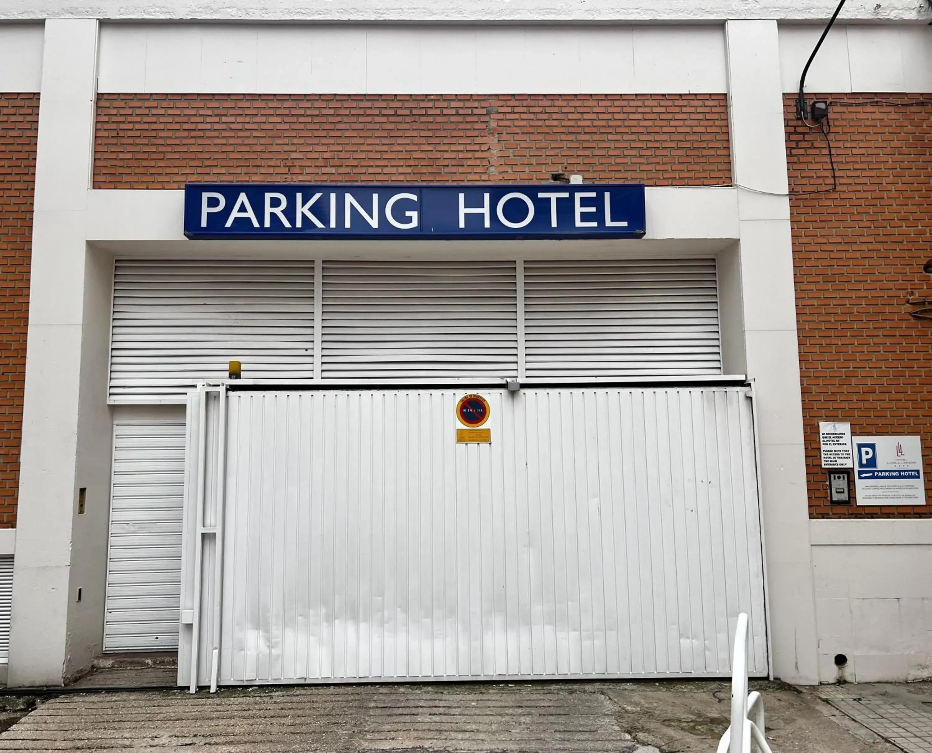 Property building in Sercotel Los Llanos Property building in Sercotel Los Llanos