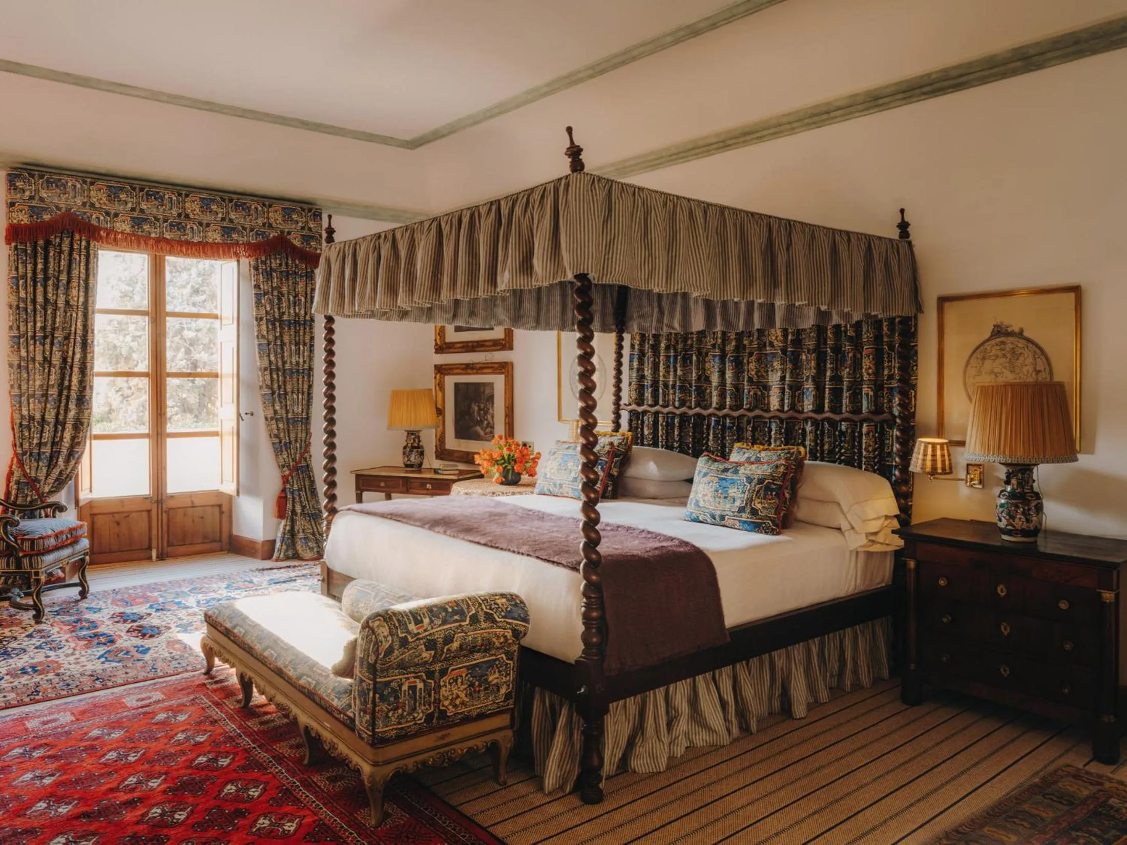 Bed in Grand Hotel Son Net