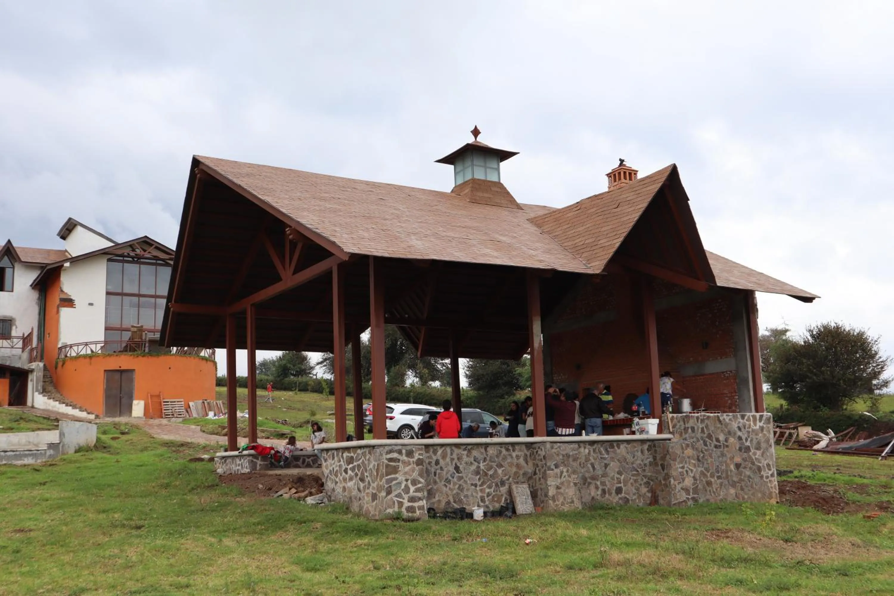 Restaurant/places to eat in MASIA ARAMENI