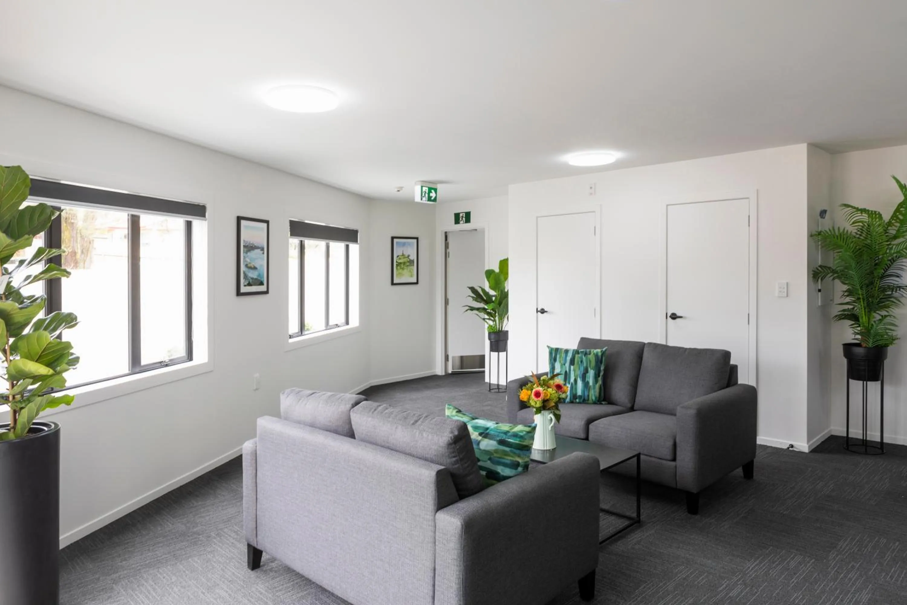 Communal lounge/ TV room in Solsen Flexi-Stay