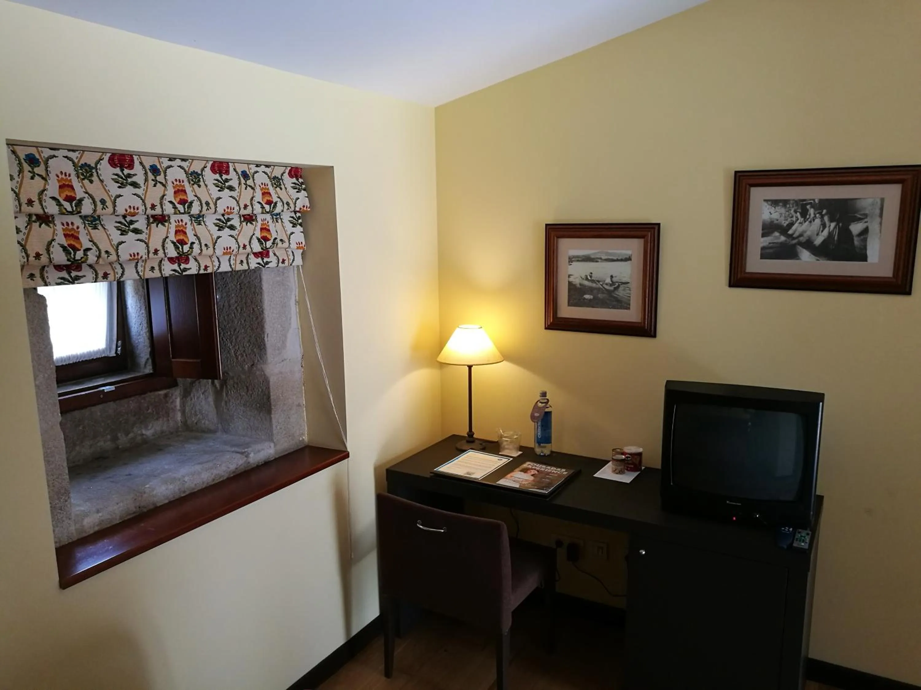 Decorative detail in Hotel Pazo de Lestrove by Pousadas de Compostela