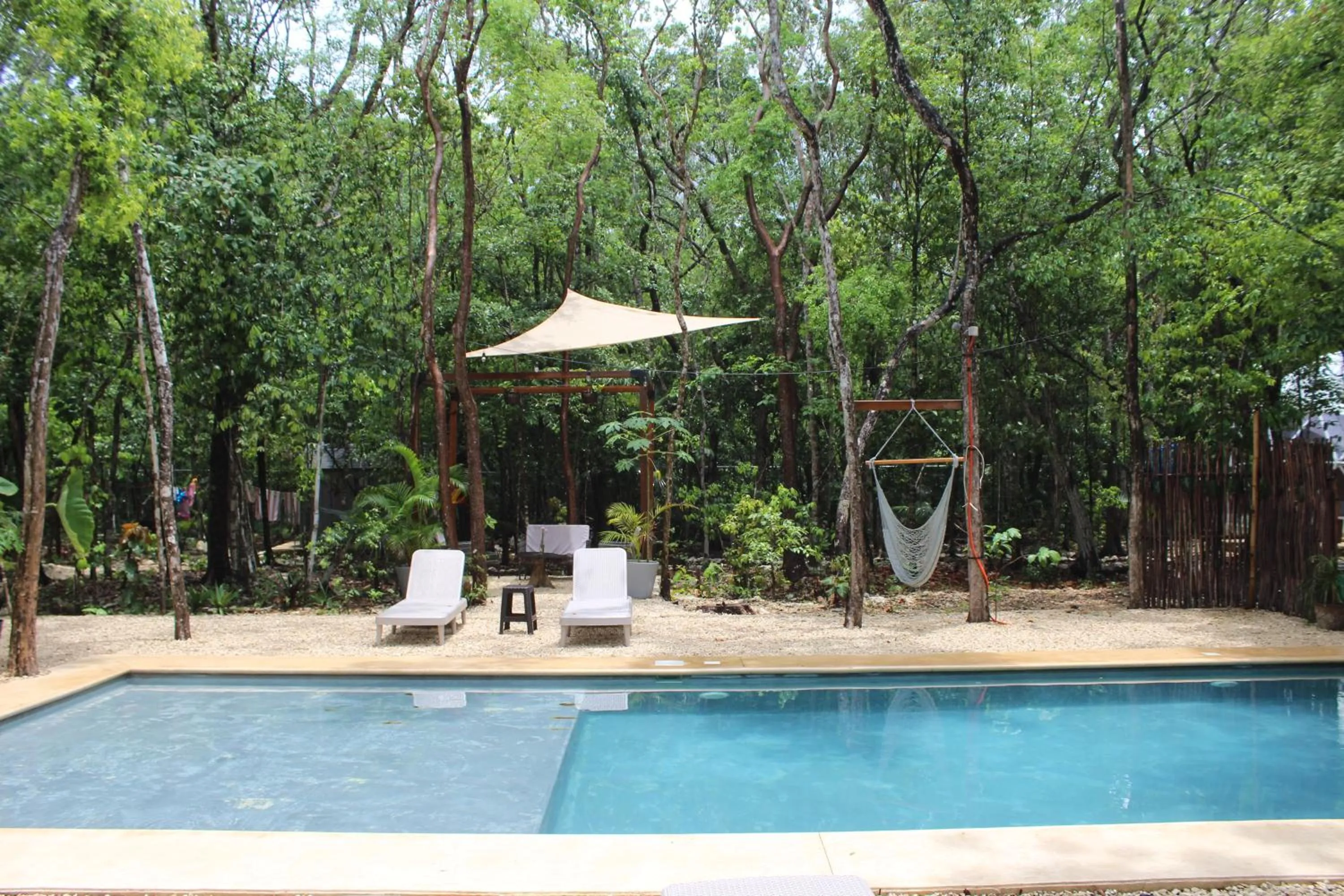 Swimming pool in Glamping Mayan Glam