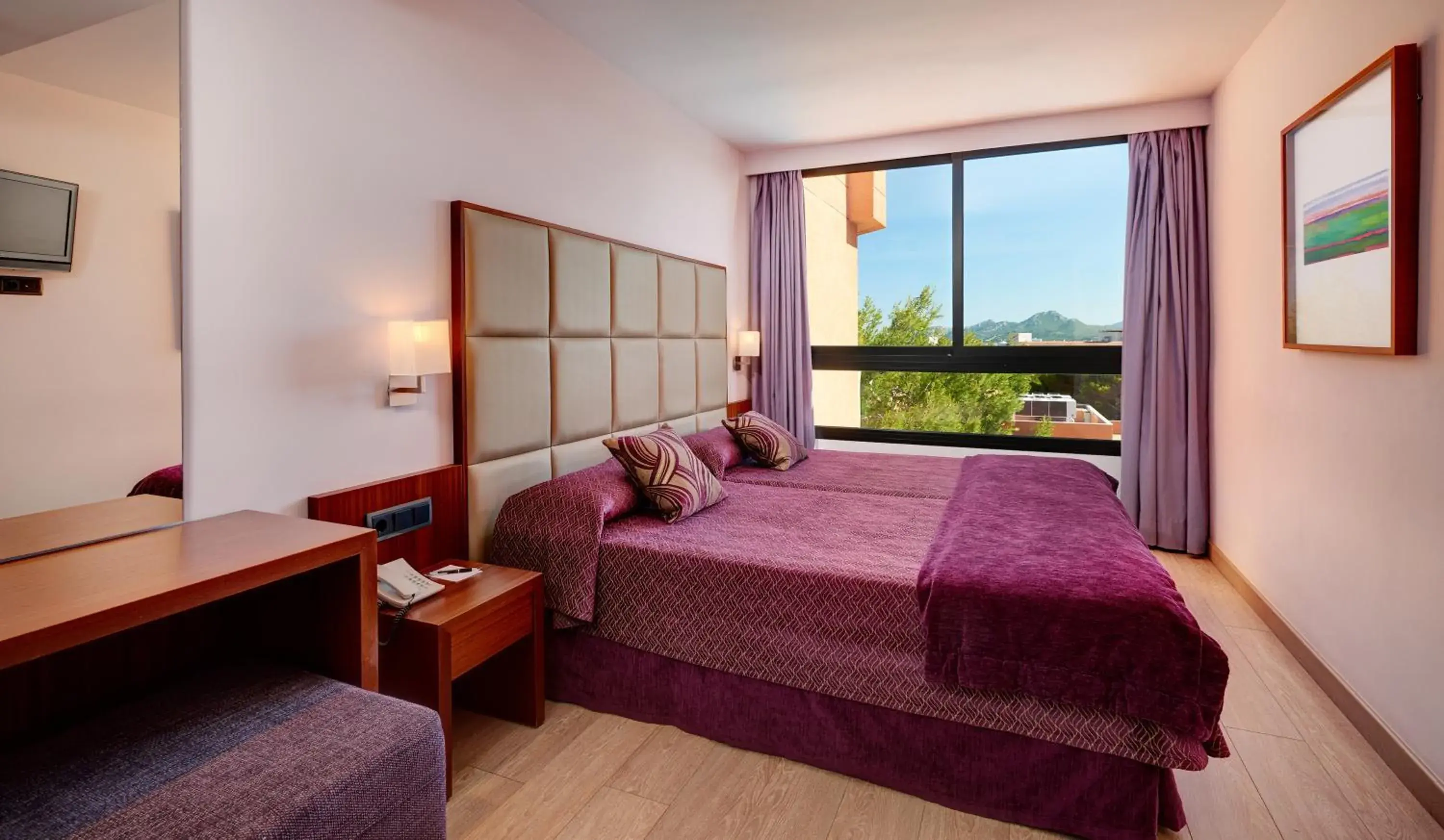 Photo of the whole room, Bed in Protur Turo Pins 4* SUP Photo of the whole room, Bed in Protur Turo Pins 4* SUP