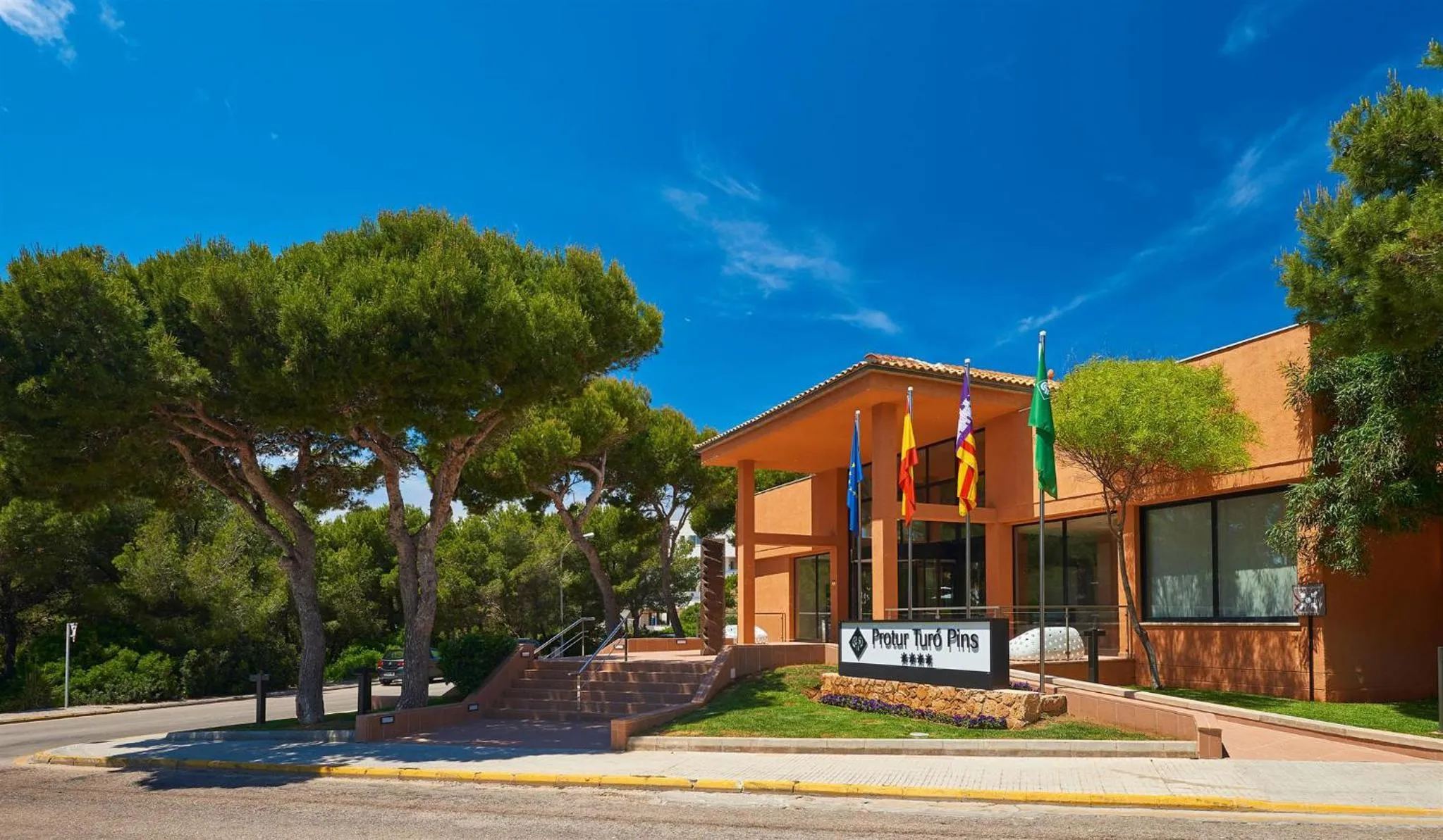 Property building in Protur Turo Pins 4* SUP