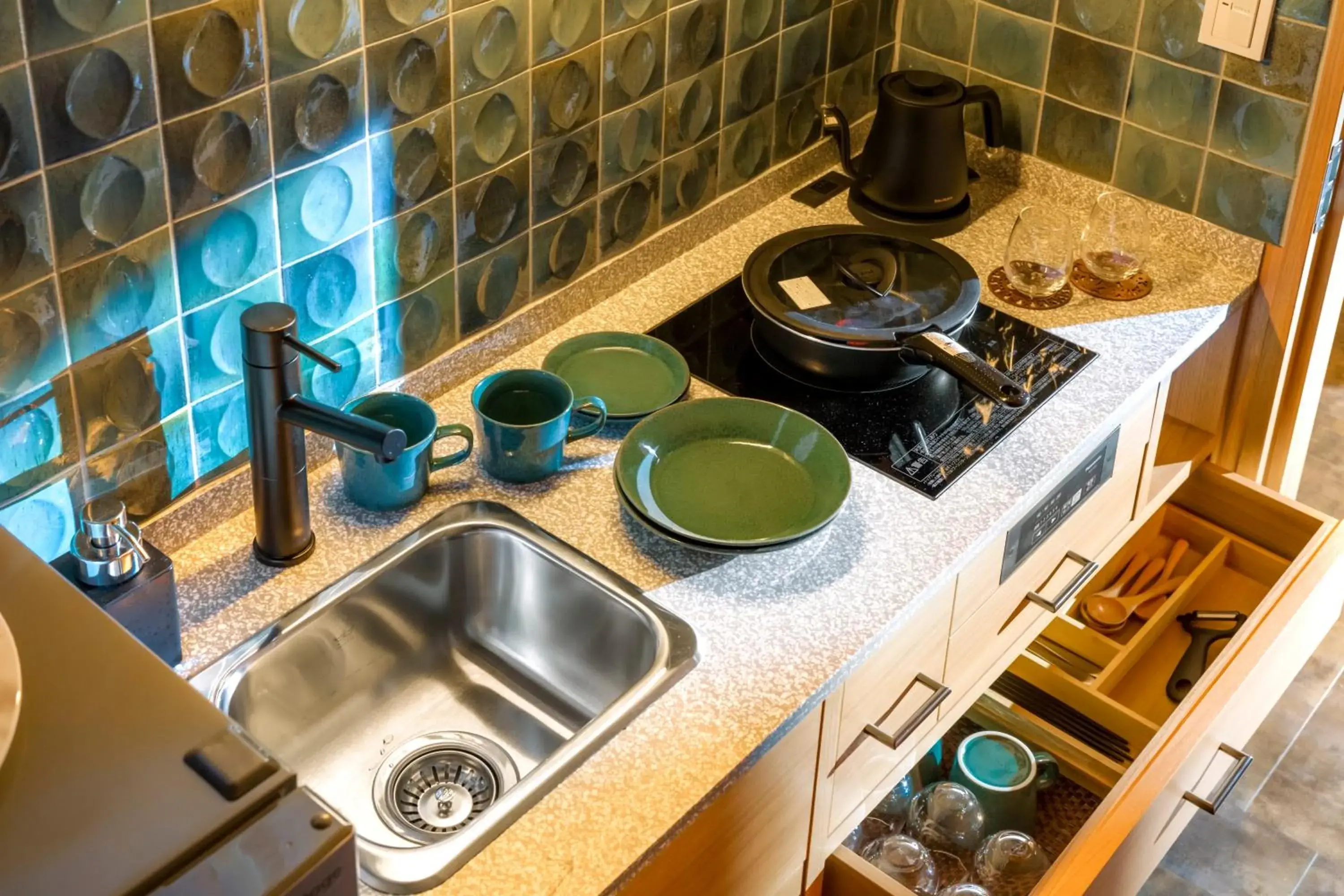 Quadruple Room - single occupancy in HOTEL BEACON ONOMICHI Quadruple Room - single occupancy in HOTEL BEACON ONOMICHI