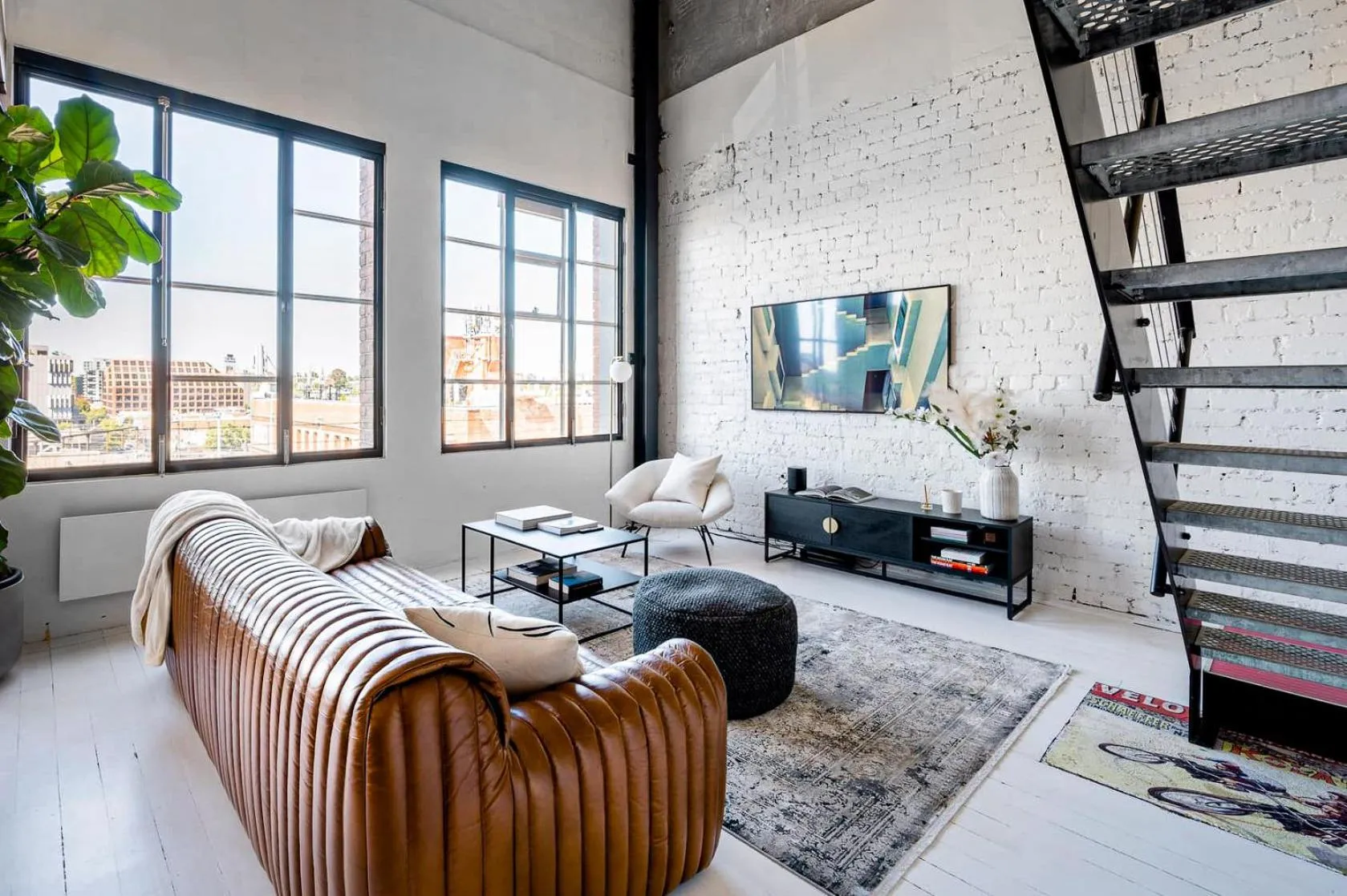 New York Converted Warehouse Apartment in Richmond