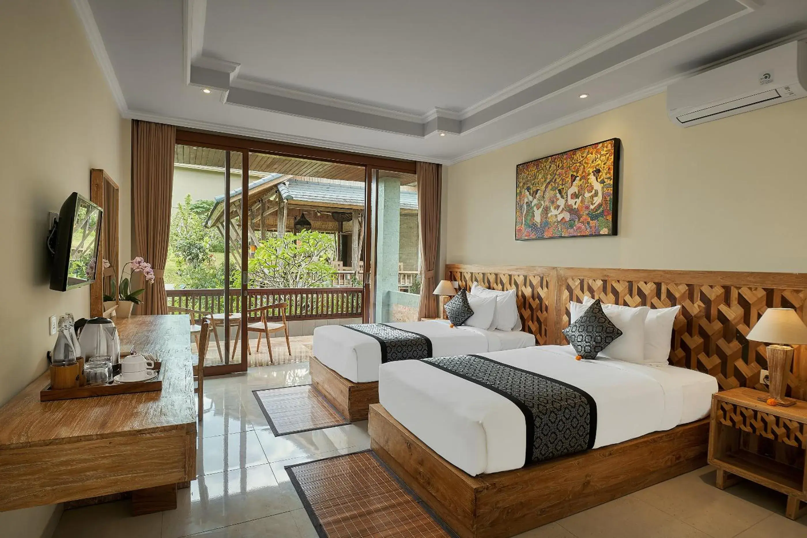 Superior Double or Twin Room with Pool View in Gynandha Ubud Cottage Superior Double or Twin Room with Pool View in Gynandha Ubud Cottage