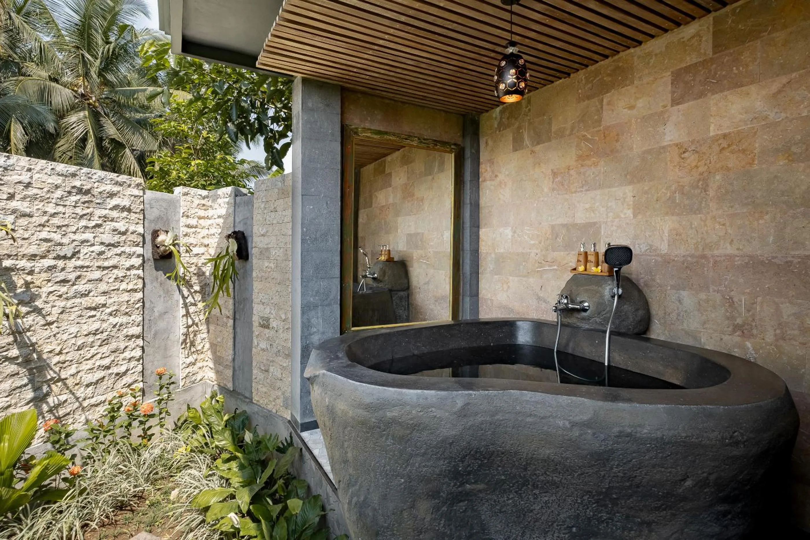 Bathroom in Gynandha Ubud Cottage