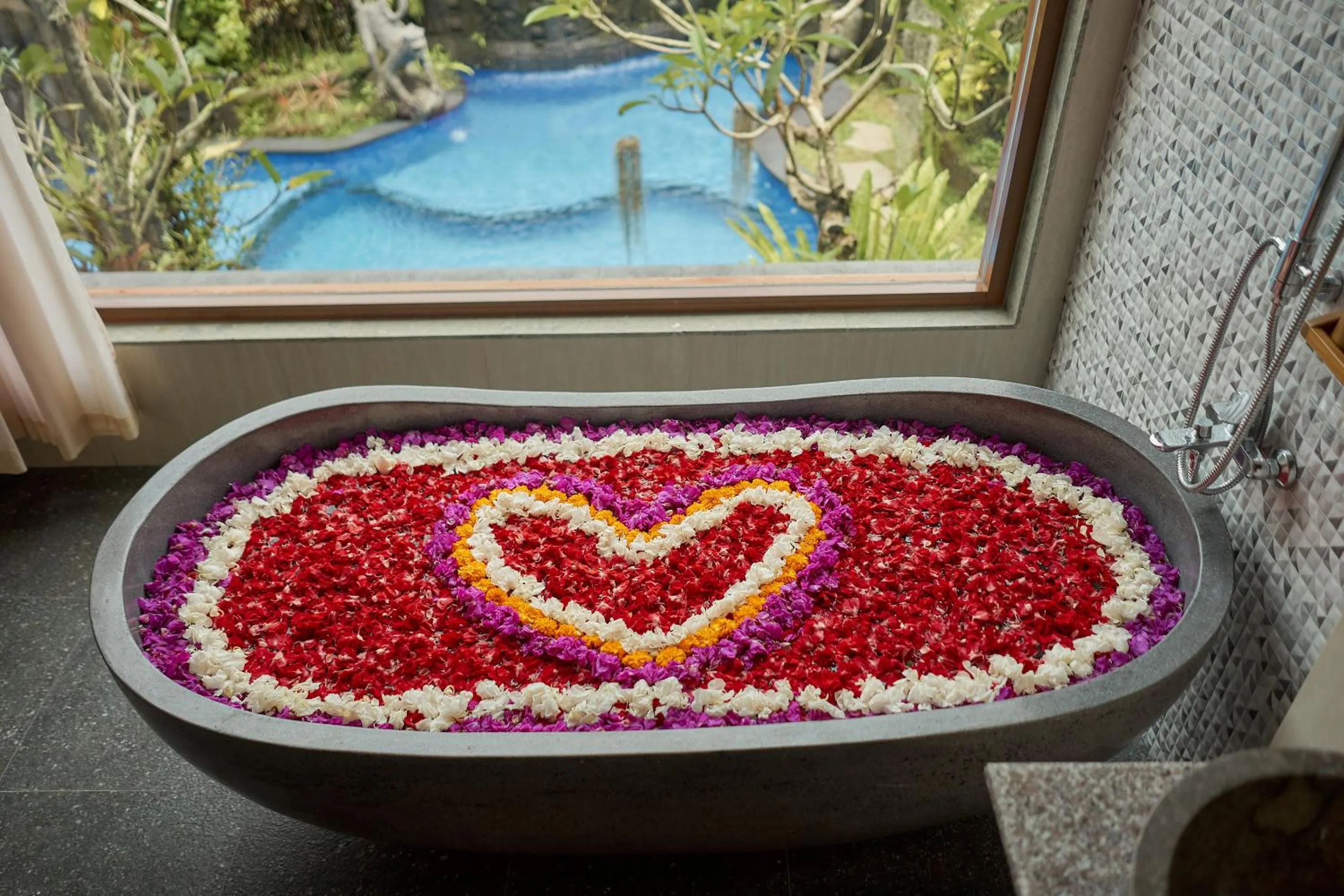 Bathroom in Gynandha Ubud Cottage
