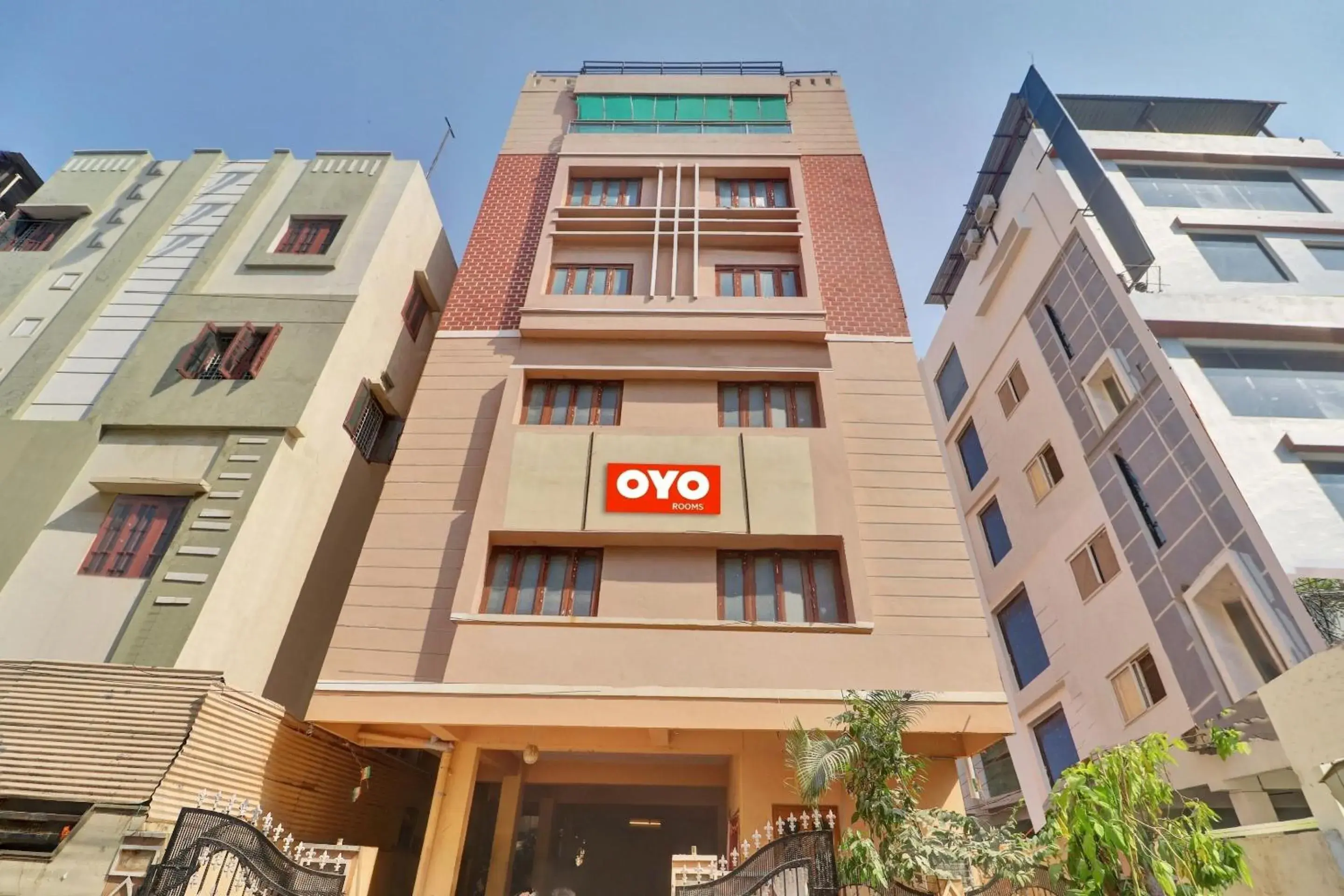 Facade/entrance in Hotel O R Square Facade/entrance in Hotel O R Square