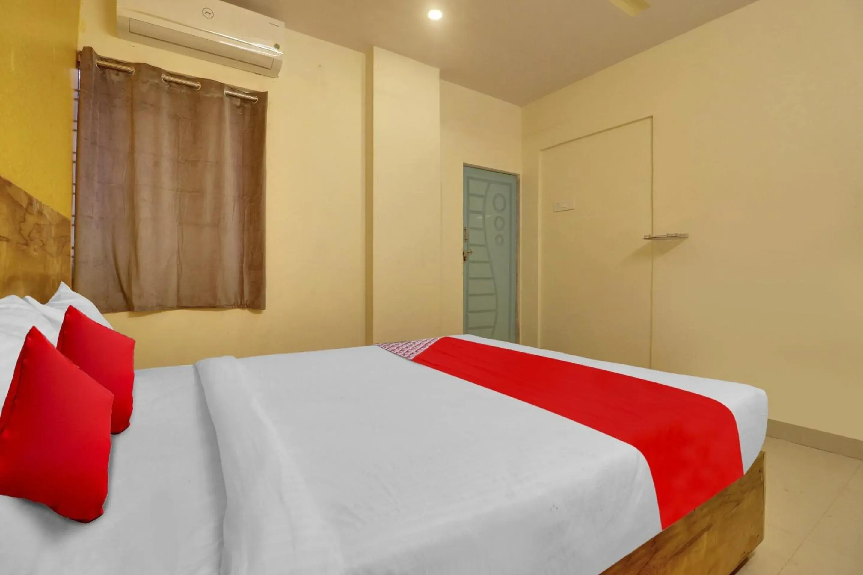 Lobby or reception, Bed in Hotel O R Square Lobby or reception, Bed in Hotel O R Square