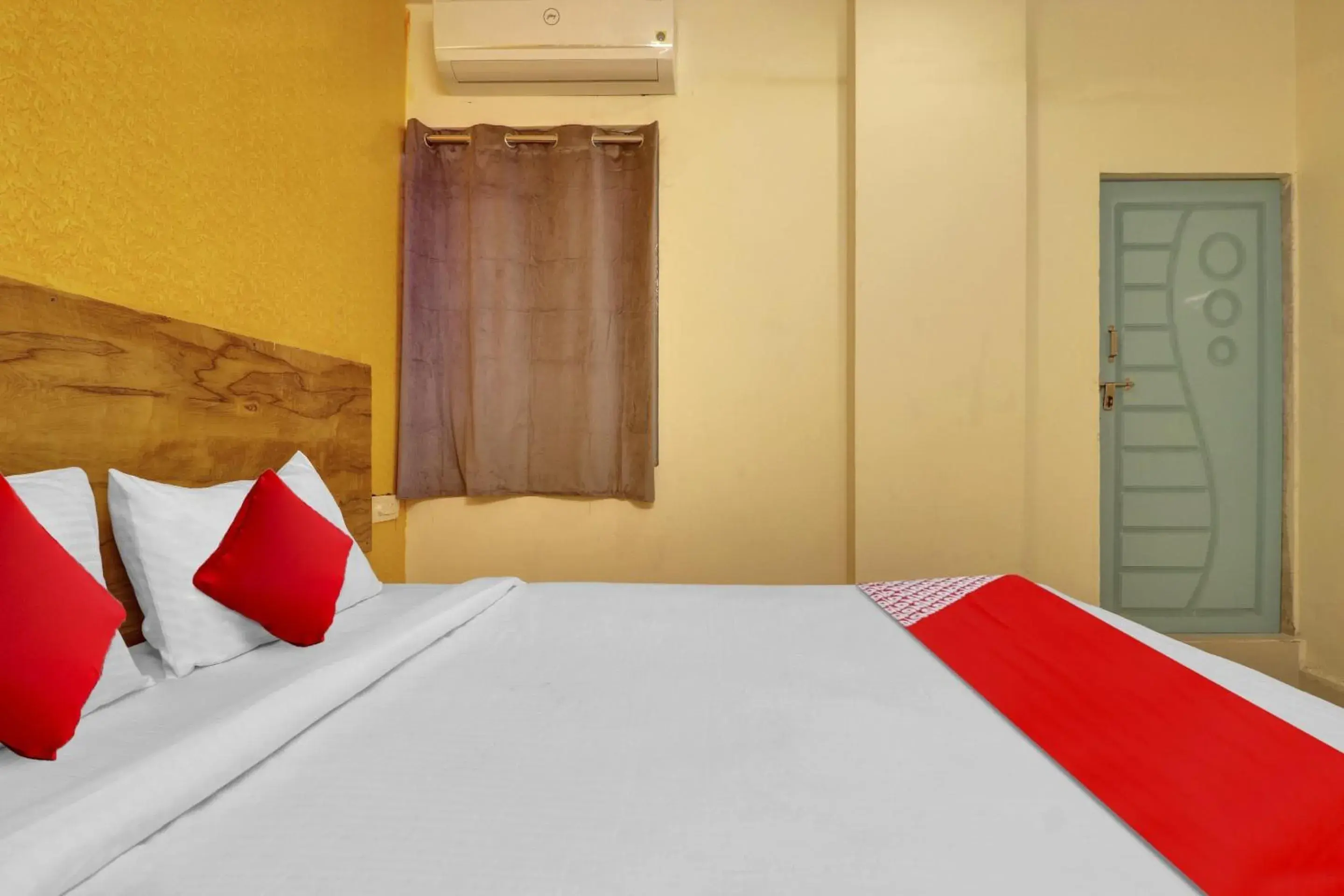 Bedroom, Bed in Hotel O R Square Bedroom, Bed in Hotel O R Square