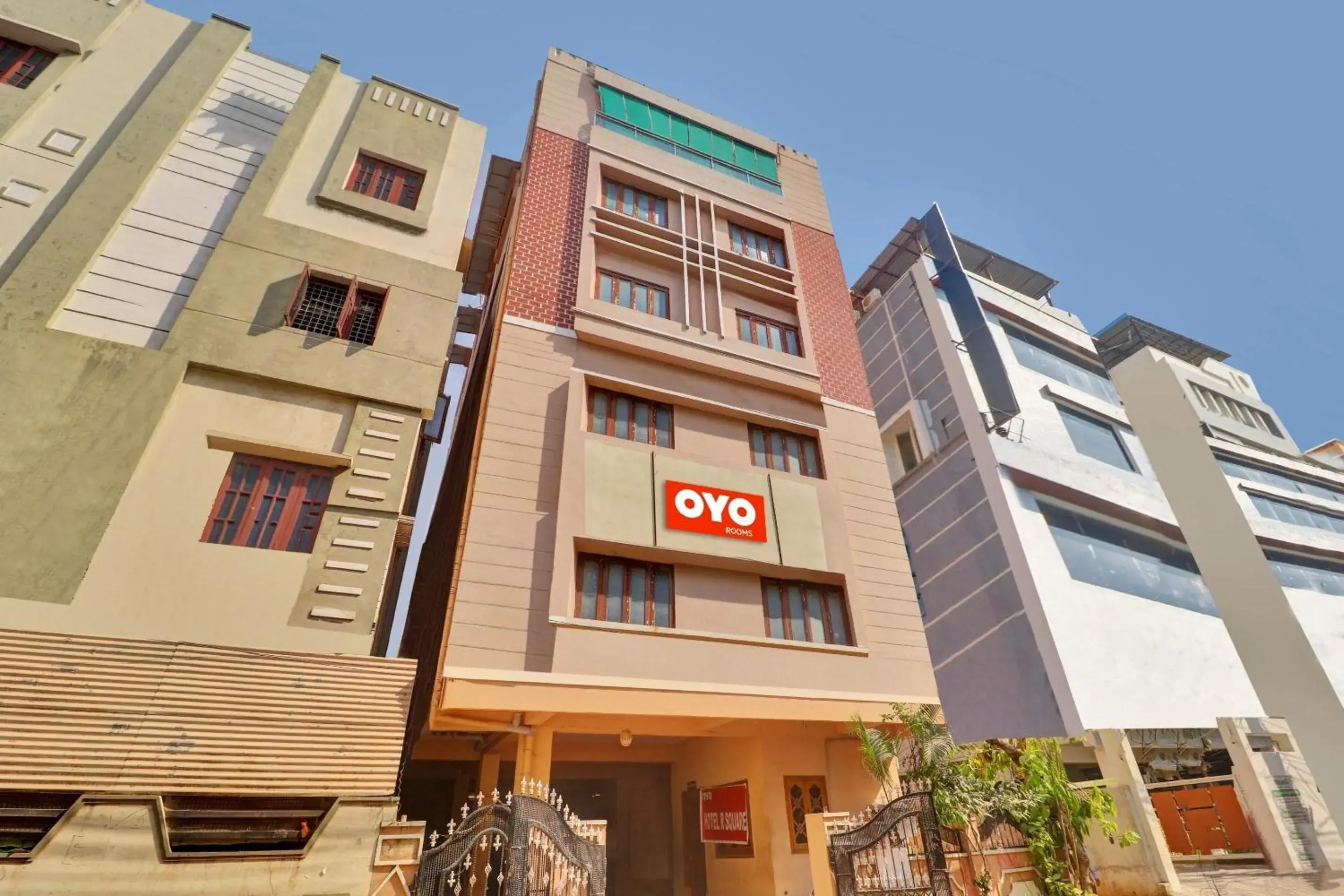 Facade/entrance in Hotel O R Square Facade/entrance in Hotel O R Square