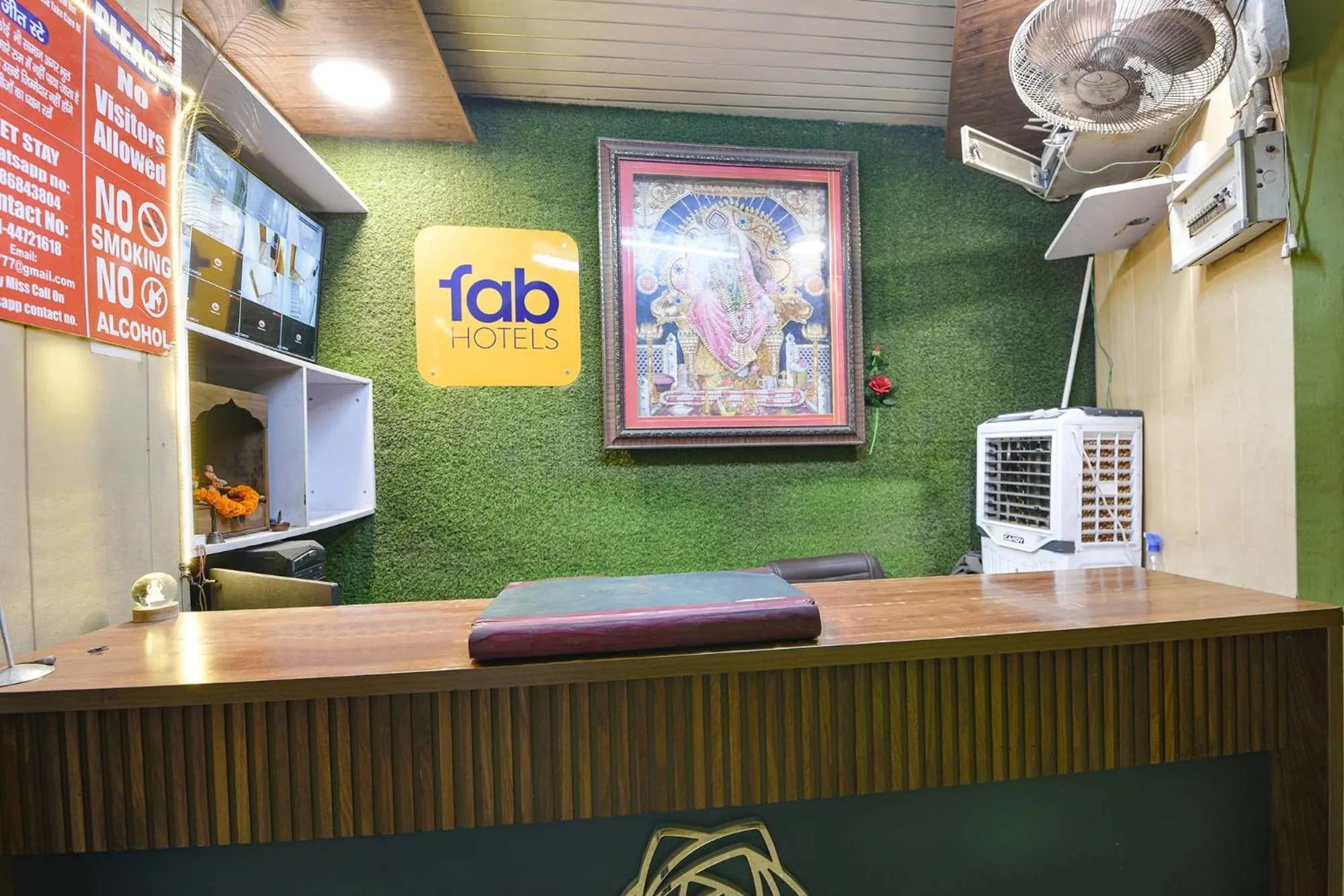 Lobby or reception in Via Jeet Stays