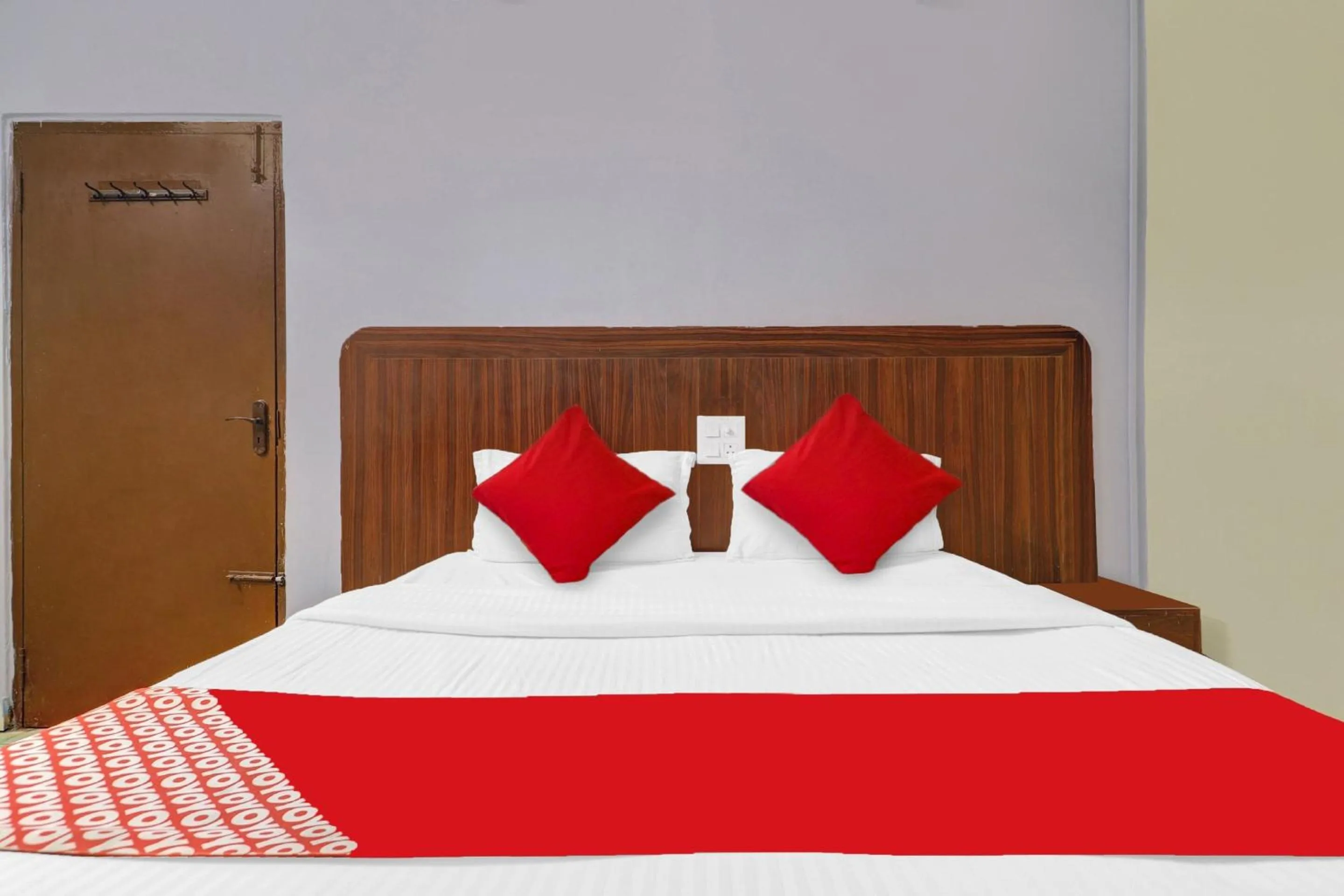 Bedroom, Bed in Hotel O HRR Hotels Near Paradise circle