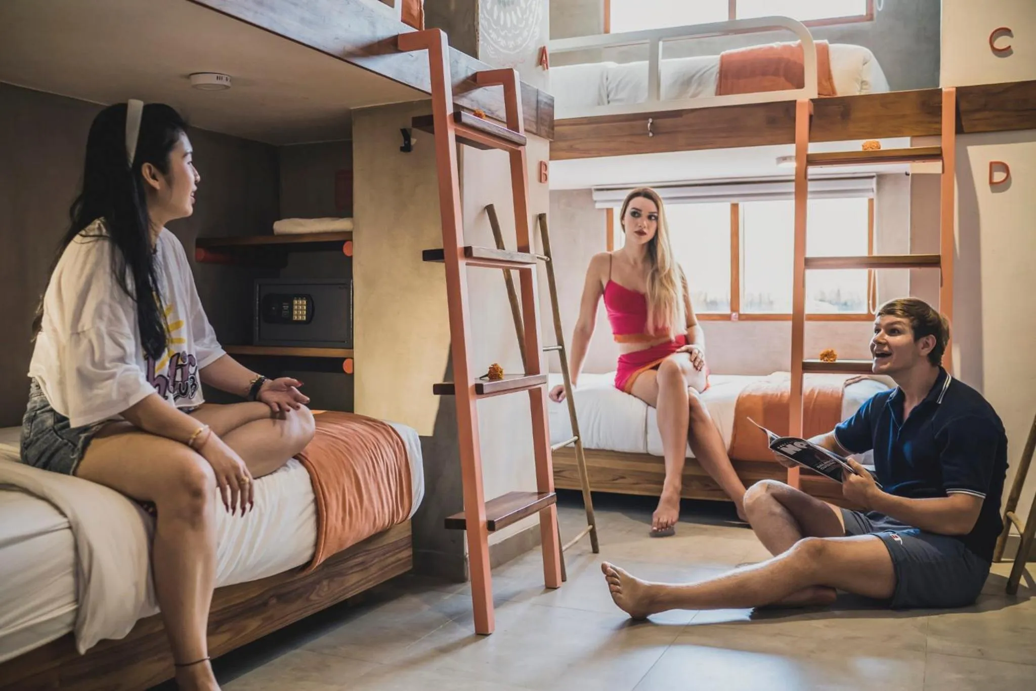 bunk bed in Roomates Hostel Canggu by Ini Vie Hospitality