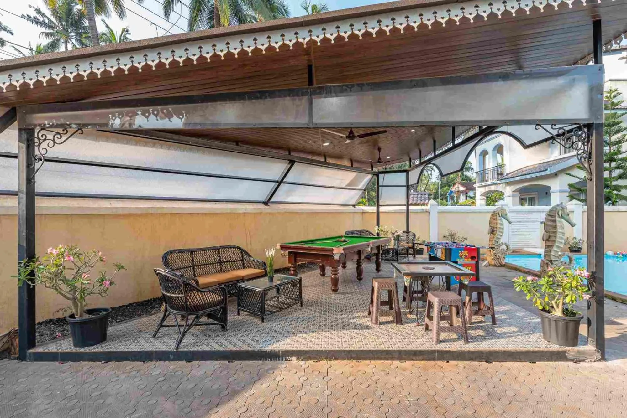Patio in Luxury Rental with Kids Playroom in Goa