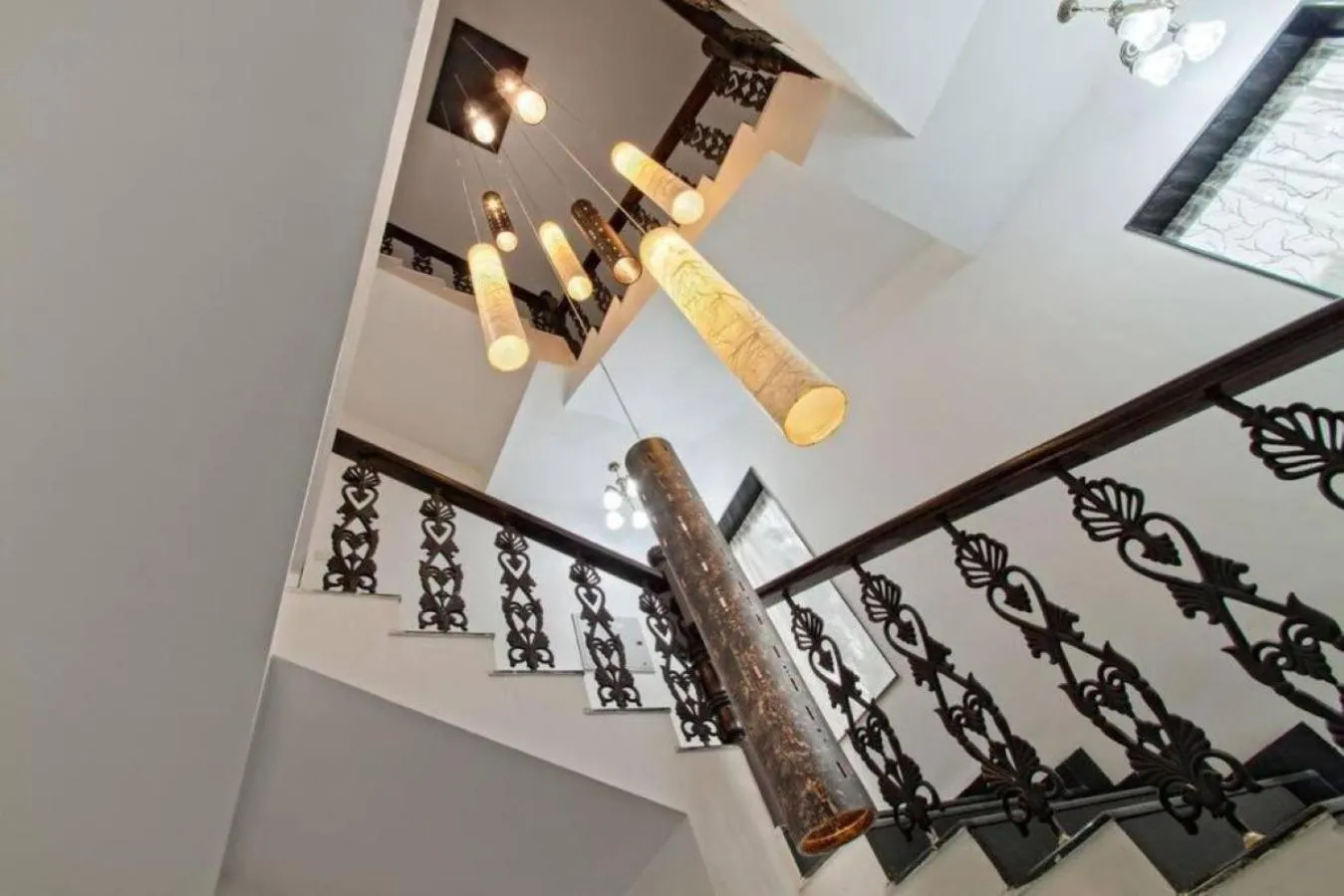 Property building in Luxury Rental with Kids Playroom in Goa