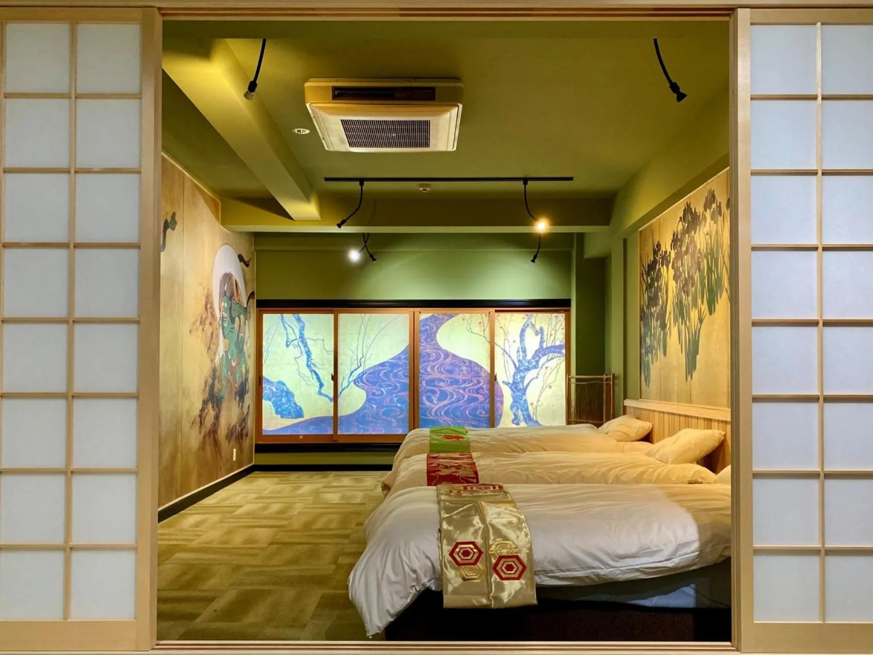 Bed in Osaka Ukiyoe Ryokan