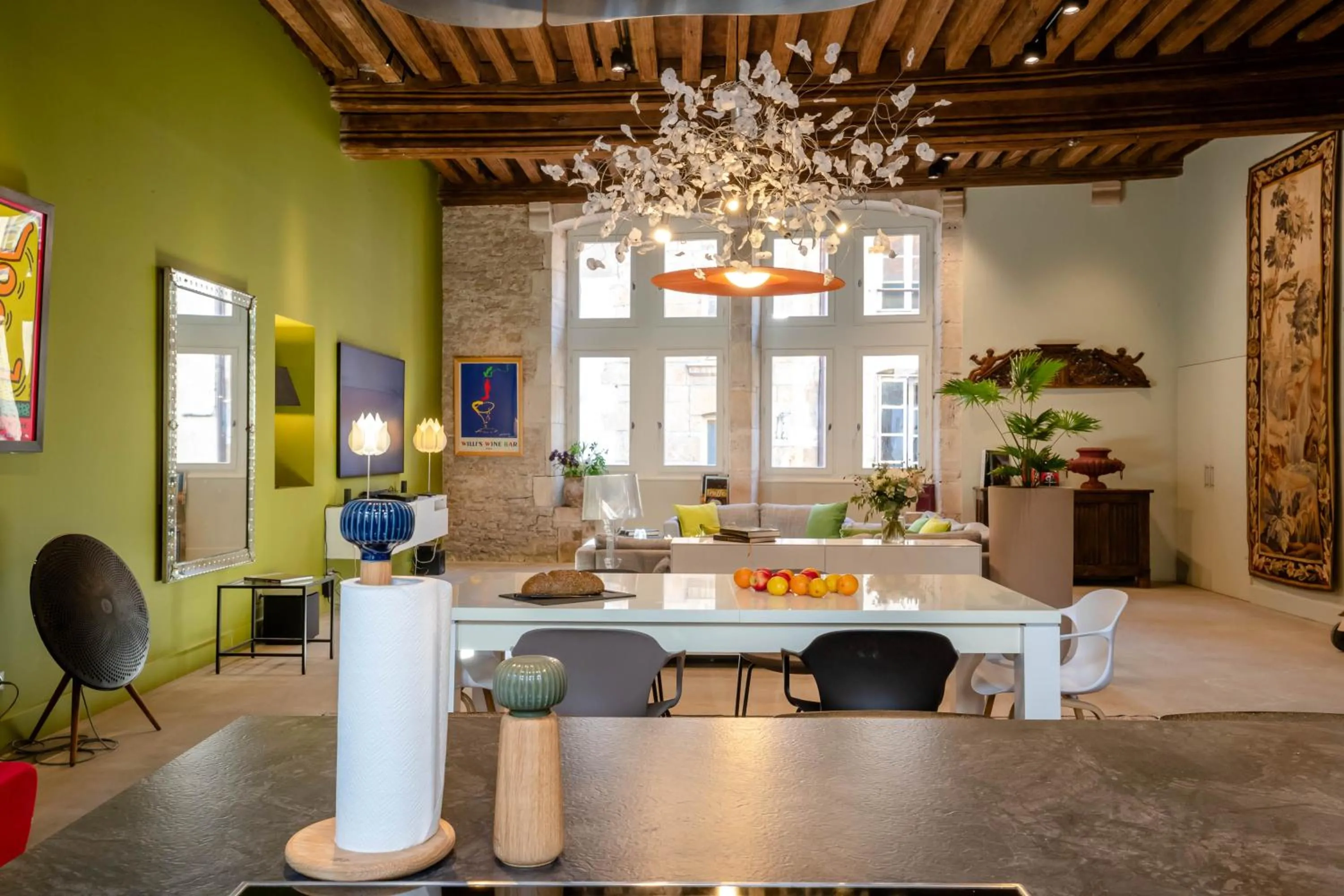 Living room in Côté Paradis - Appartements de Charme au centre-ville de Beaune