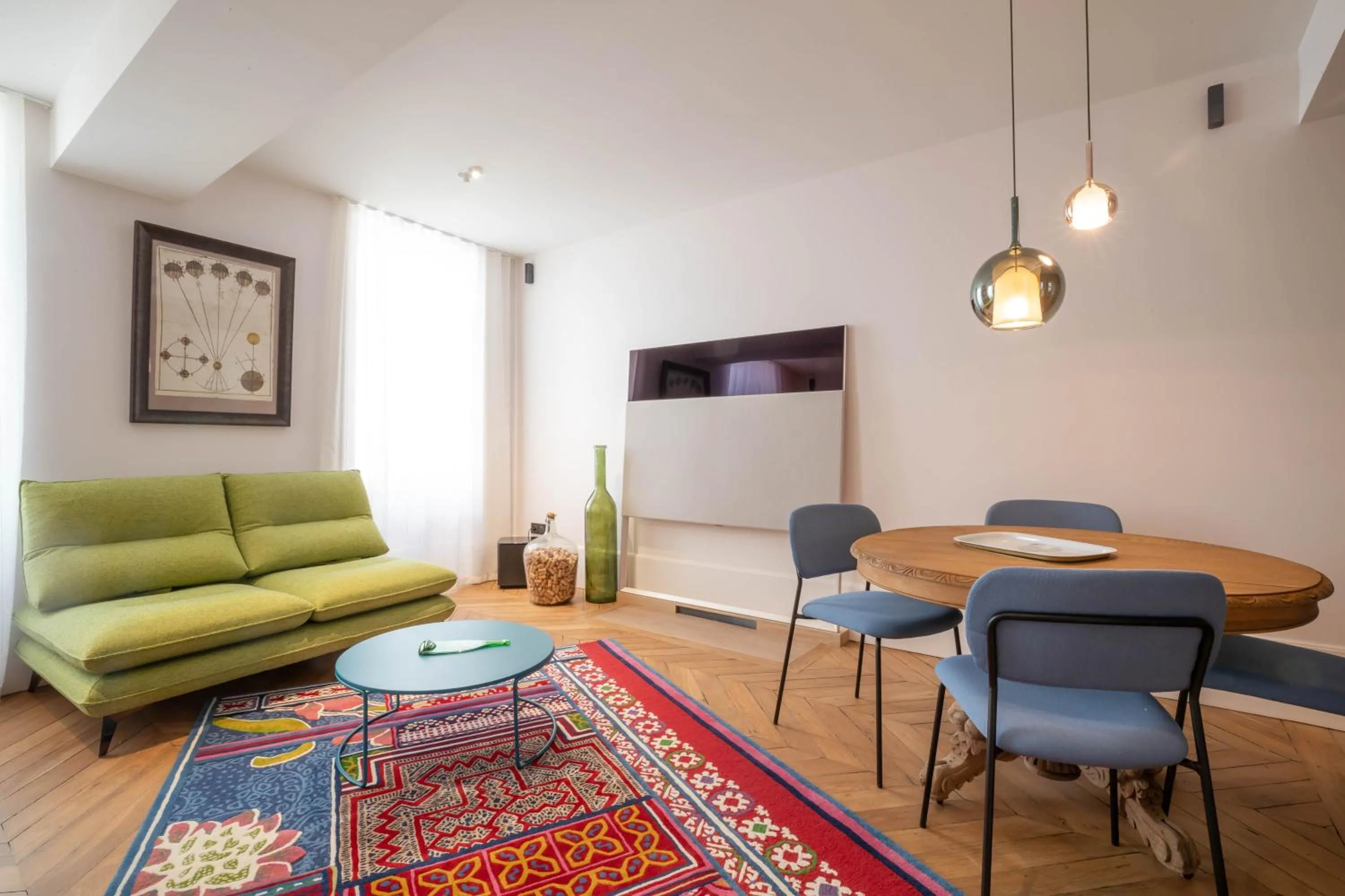 Living room in Côté Paradis - Appartements de Charme au centre-ville de Beaune