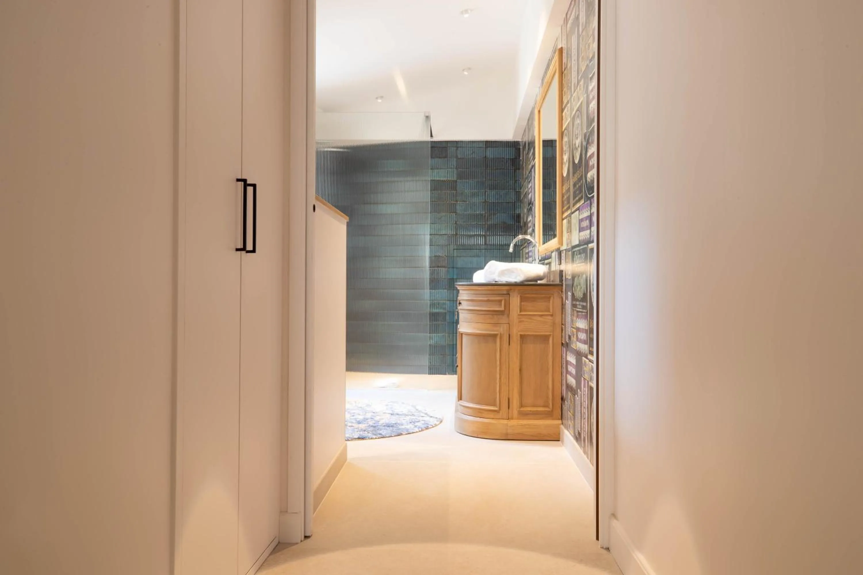 Shower in Côté Paradis - Appartements de Charme au centre-ville de Beaune