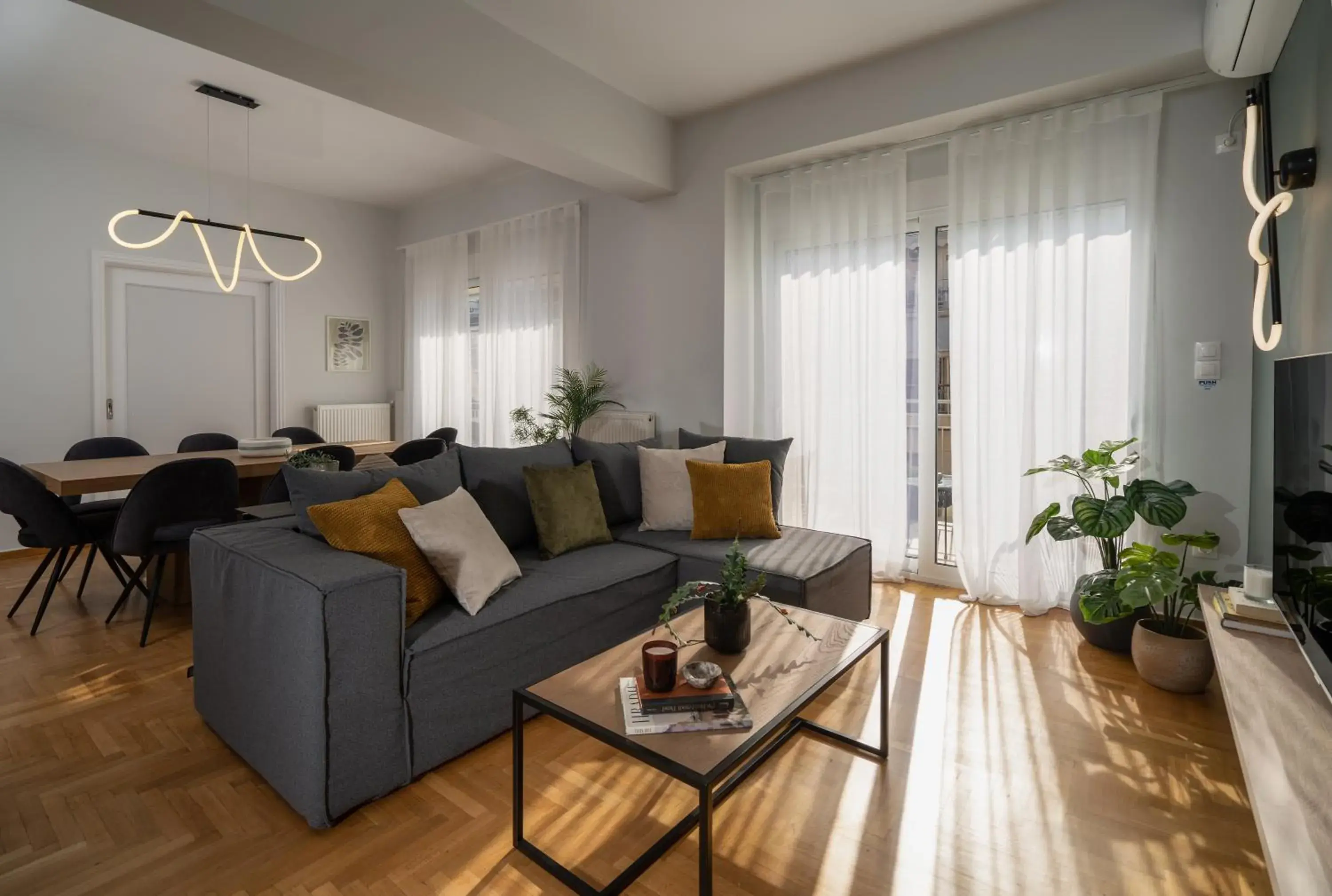 Deluxe 4 Bedrooms Apartment in Athens Center Deluxe 4 Bedrooms Apartment in Athens Center