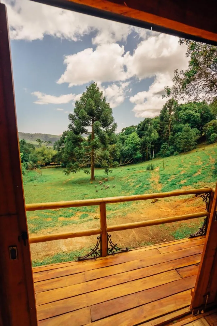 Natural landscape in Montanha Home