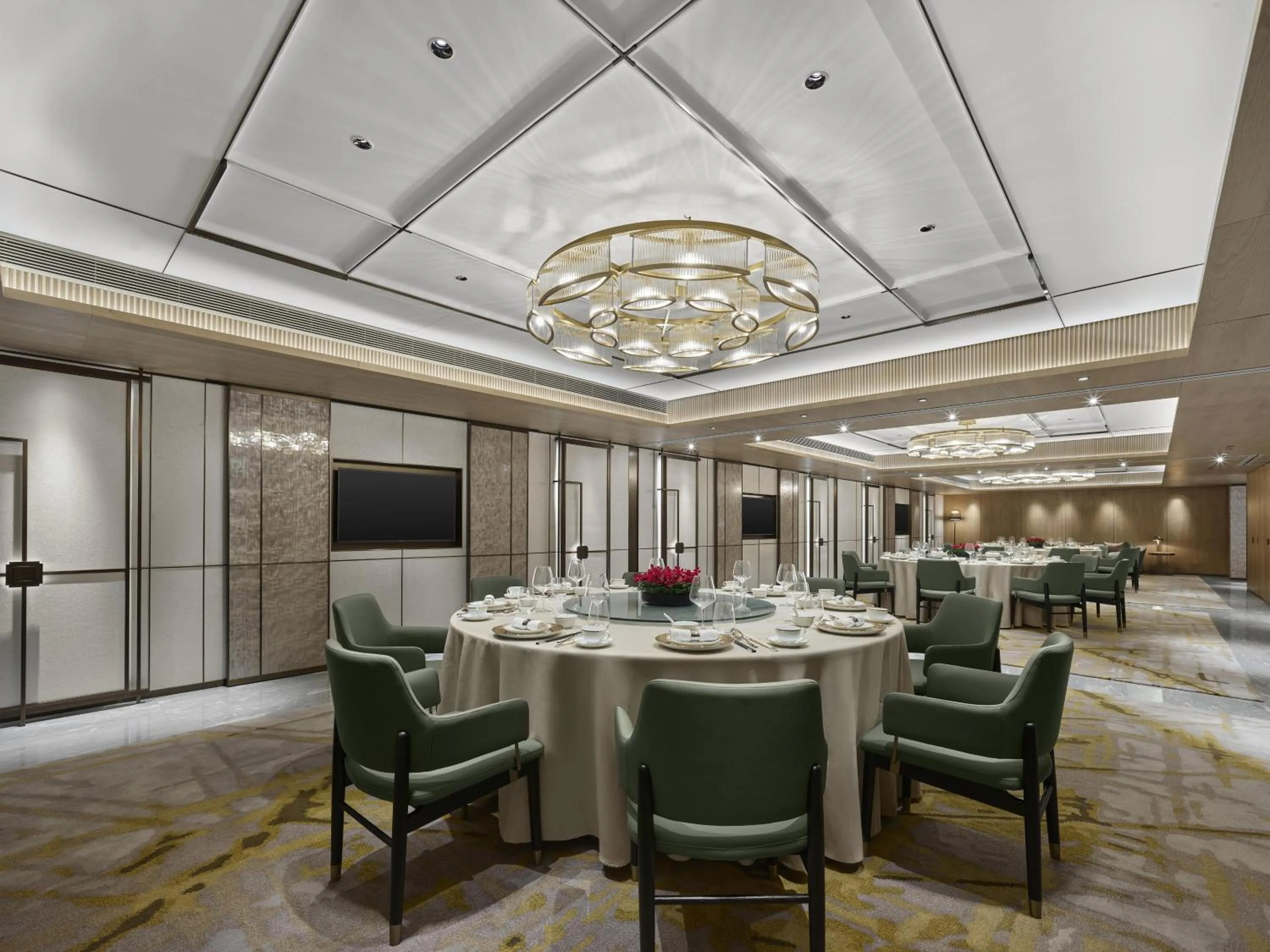 Restaurant/places to eat in Hilton Zhuhai