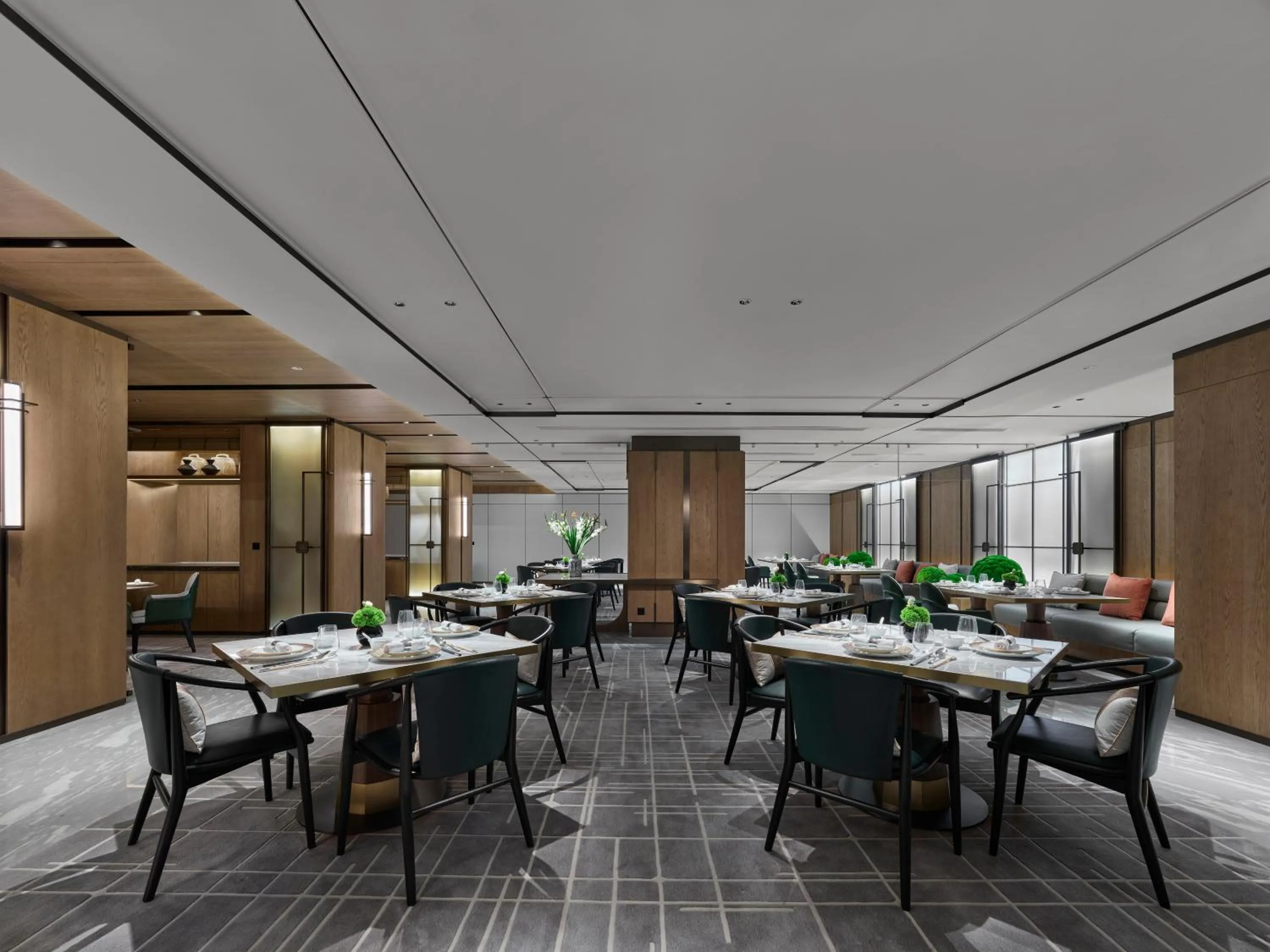 Restaurant/places to eat in Hilton Zhuhai