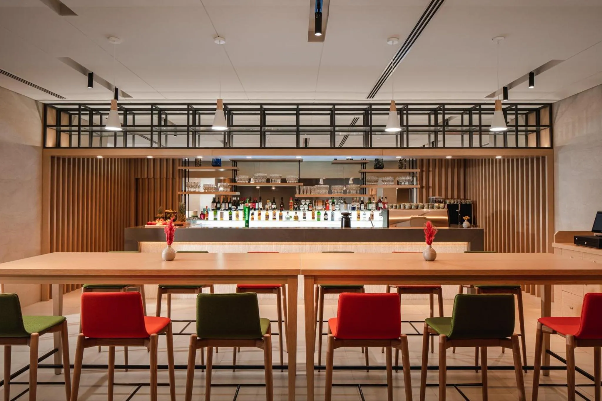 Restaurant/places to eat in Holiday Inn & Suites - Dubai Science Park by IHG