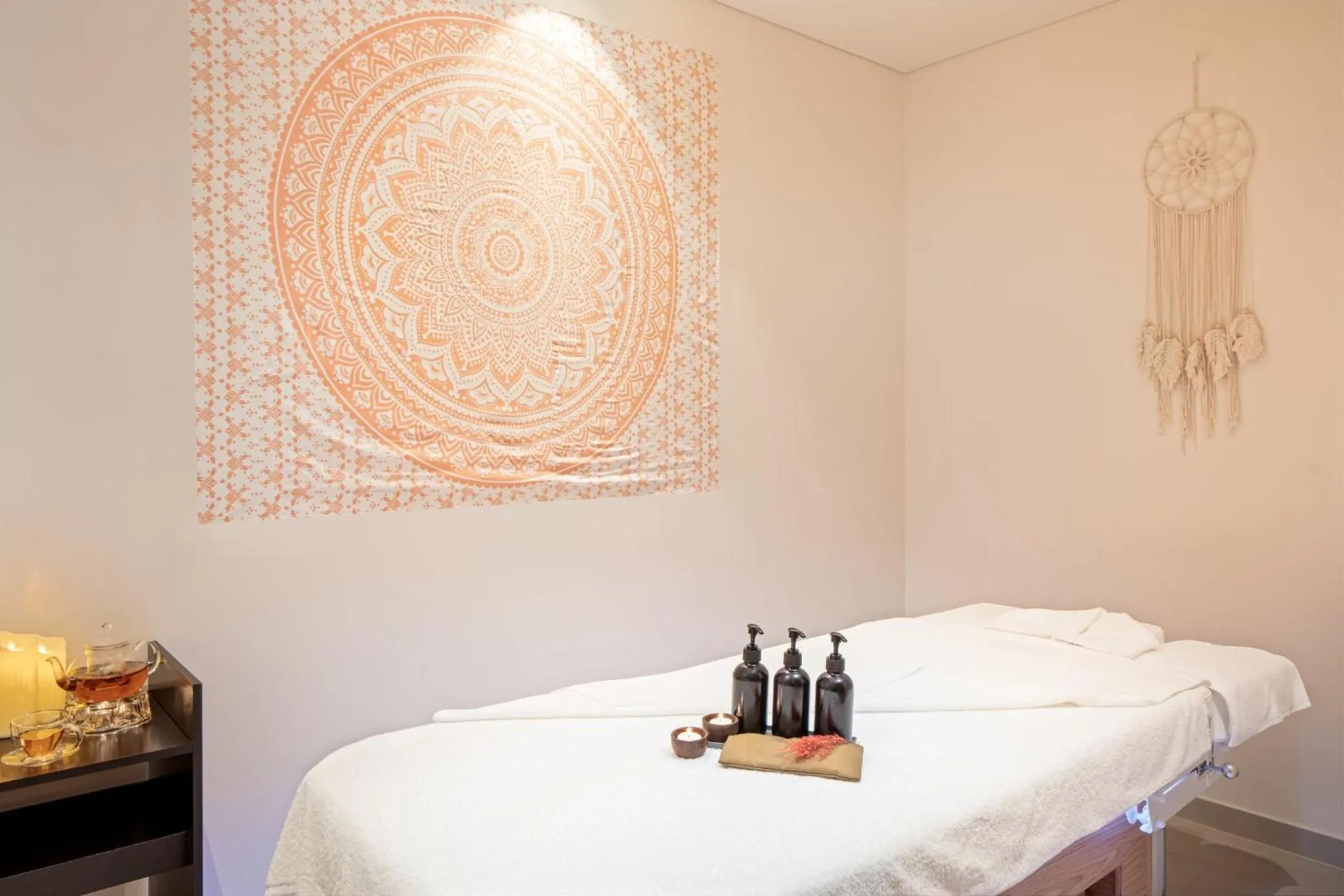 Spa and wellness centre/facilities in Holiday Inn & Suites - Dubai Science Park by IHG