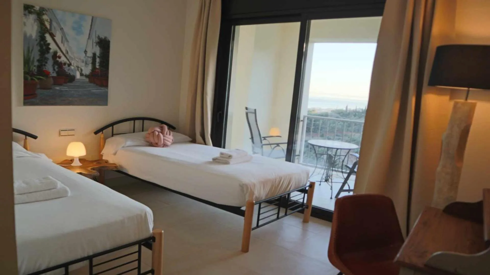 Bed in Marbella Resort, Samara. By Houselogy