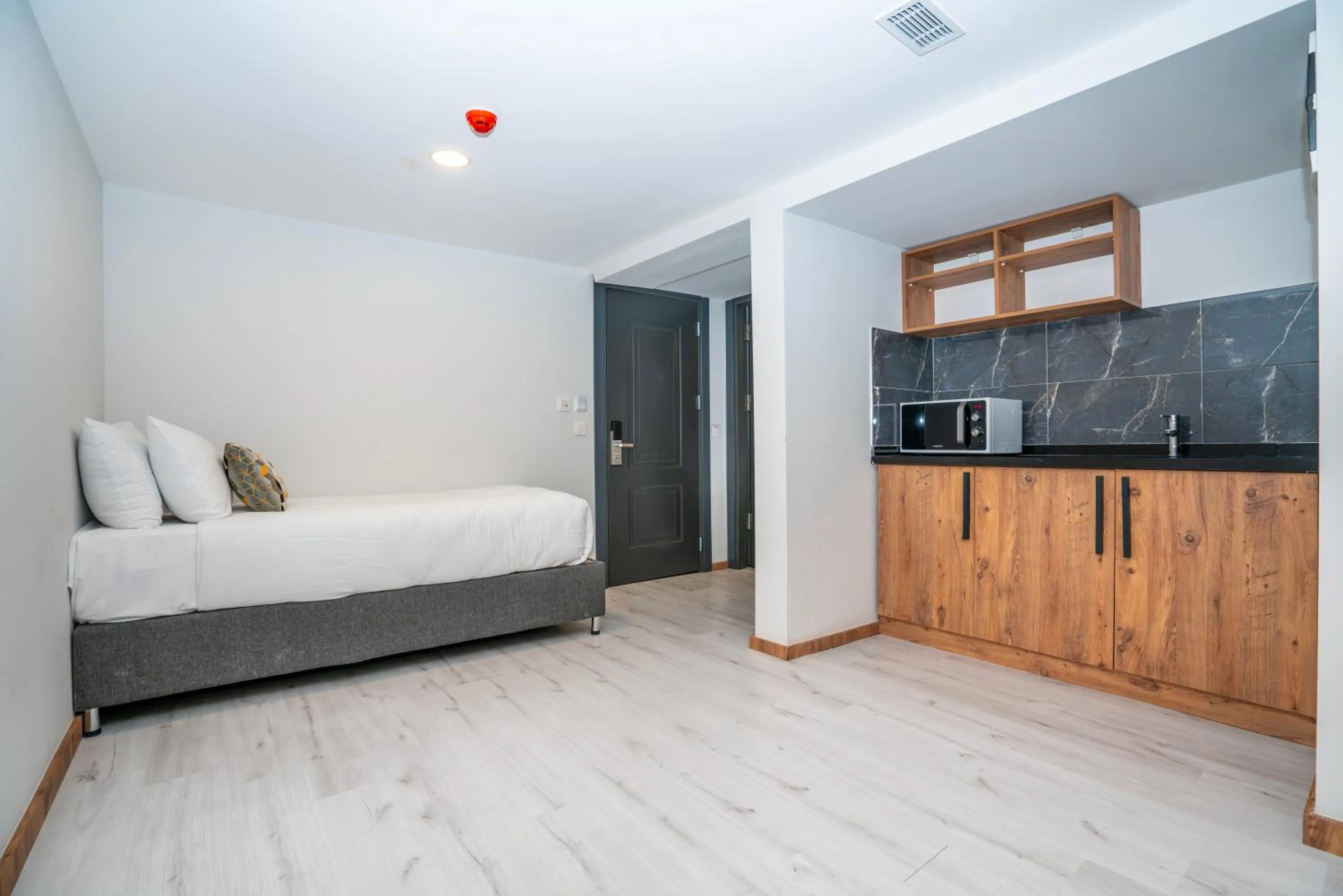 Bed in The Gate Kadıköy Downtown