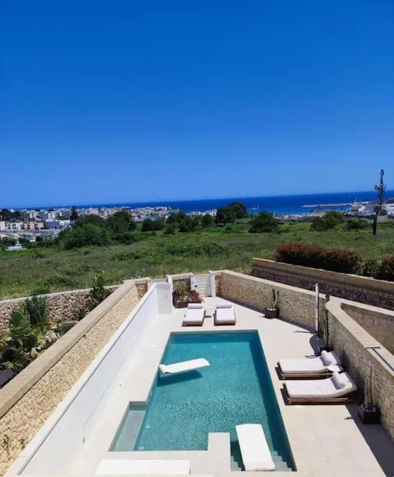 Day in Villa Skyline- Otranto