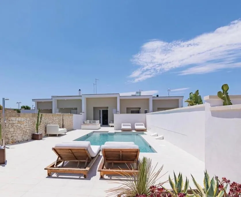 Property building in Villa Skyline- Otranto