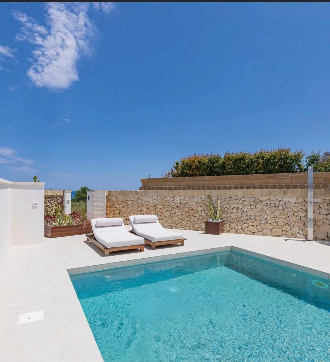 Day in Villa Skyline- Otranto