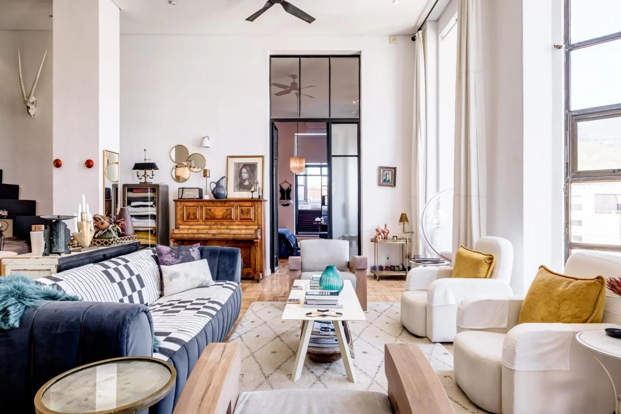 Splendid Art Deco Loft in the Heart of Cape Town