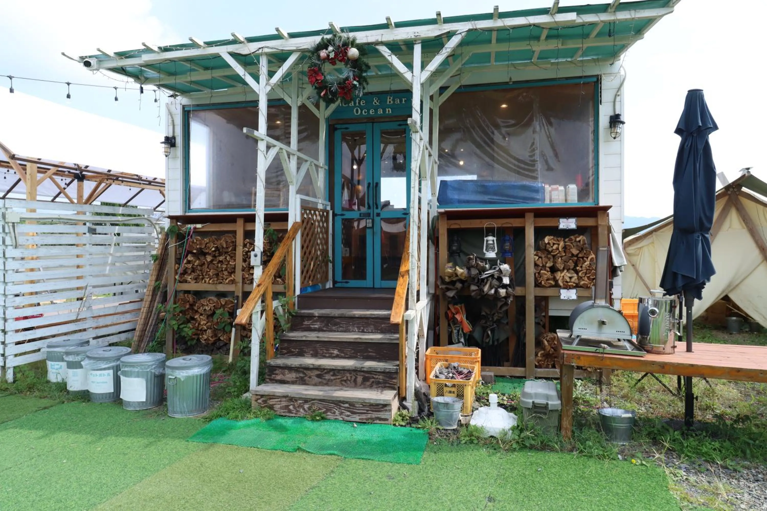 Glamping Village LEAF