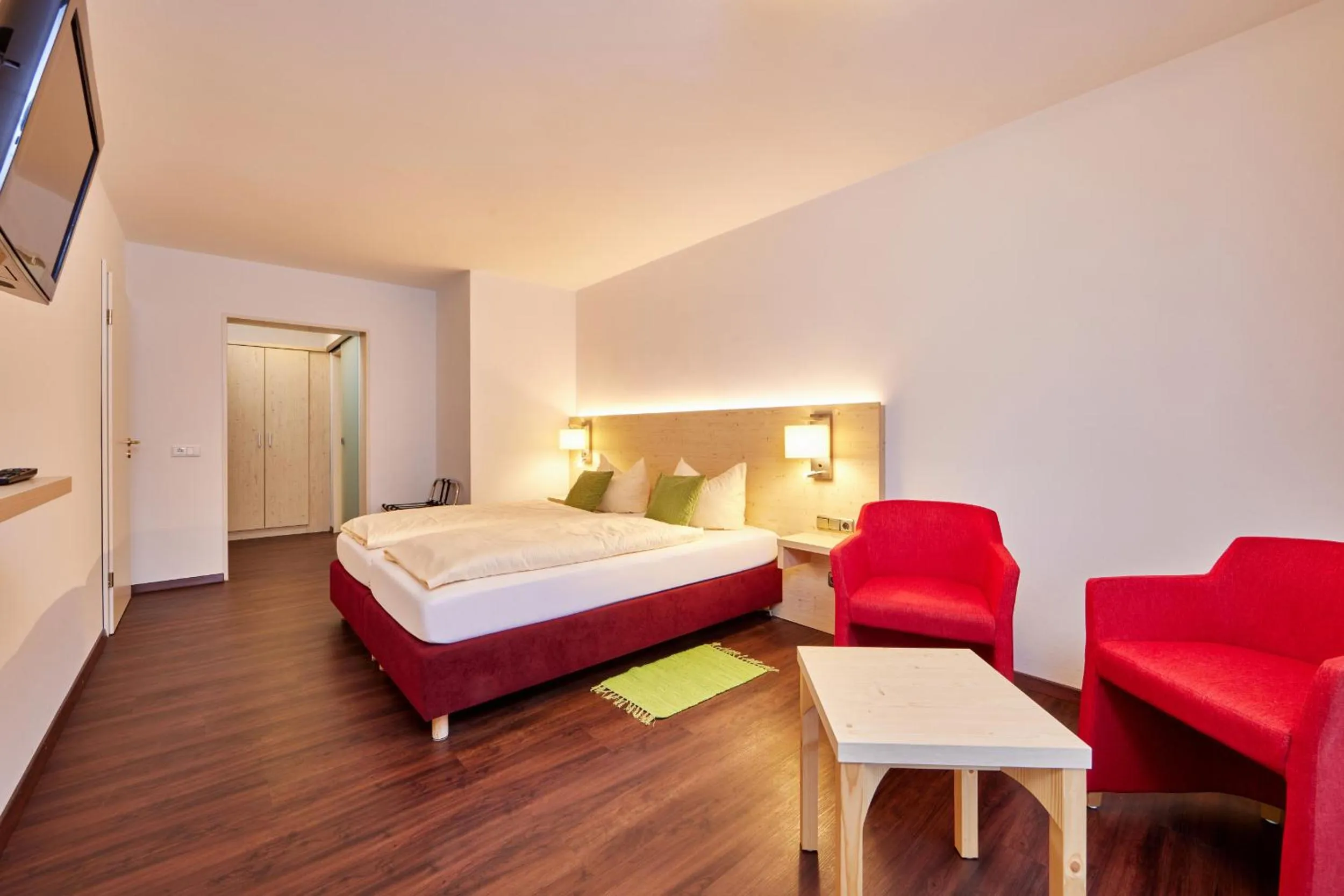 Bedroom, Bed in Zum Turm - Apartments und Gästezimmer