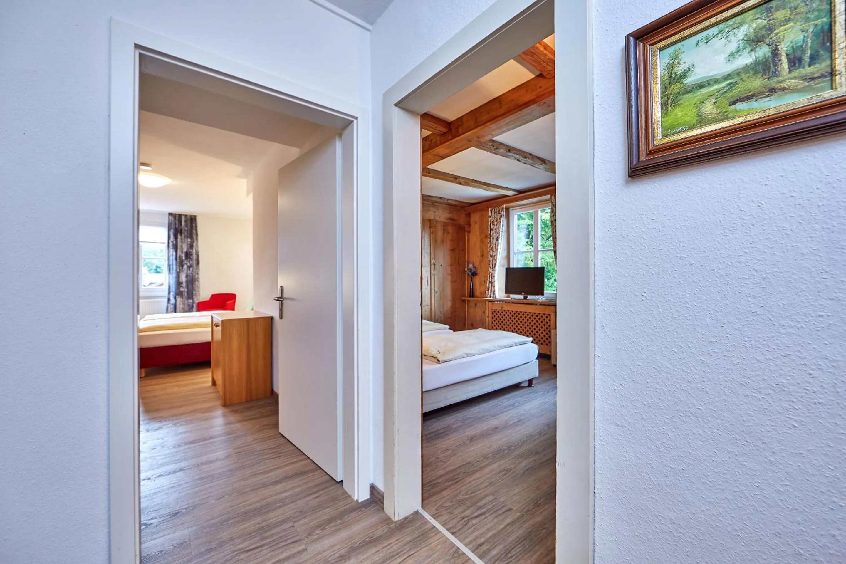 Photo of the whole room, Bed in Zum Turm - Apartments und Gästezimmer