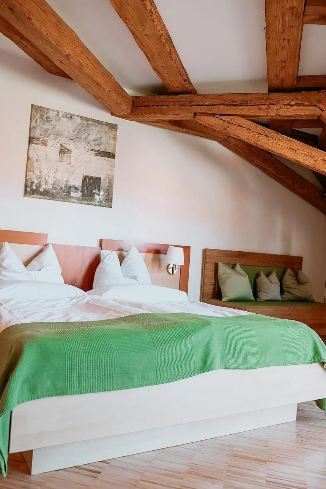 Photo of the whole room, Bed in Bayerischer Hof Spalt