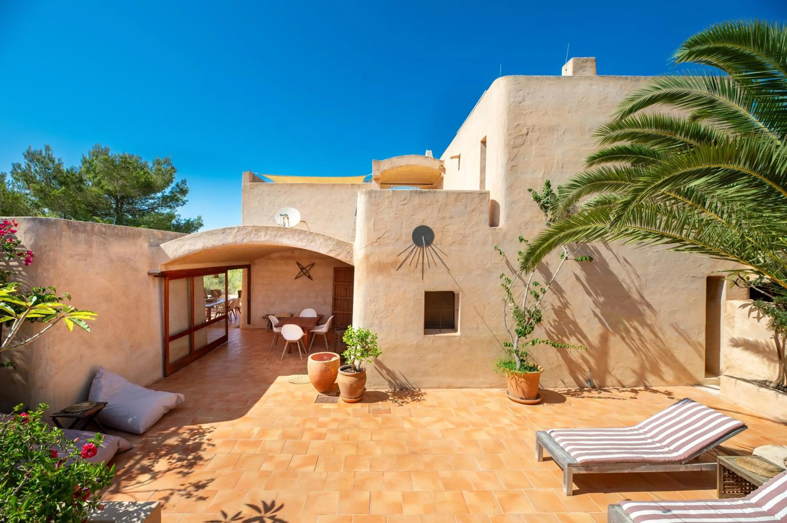 Property building in Sa Paret Nova