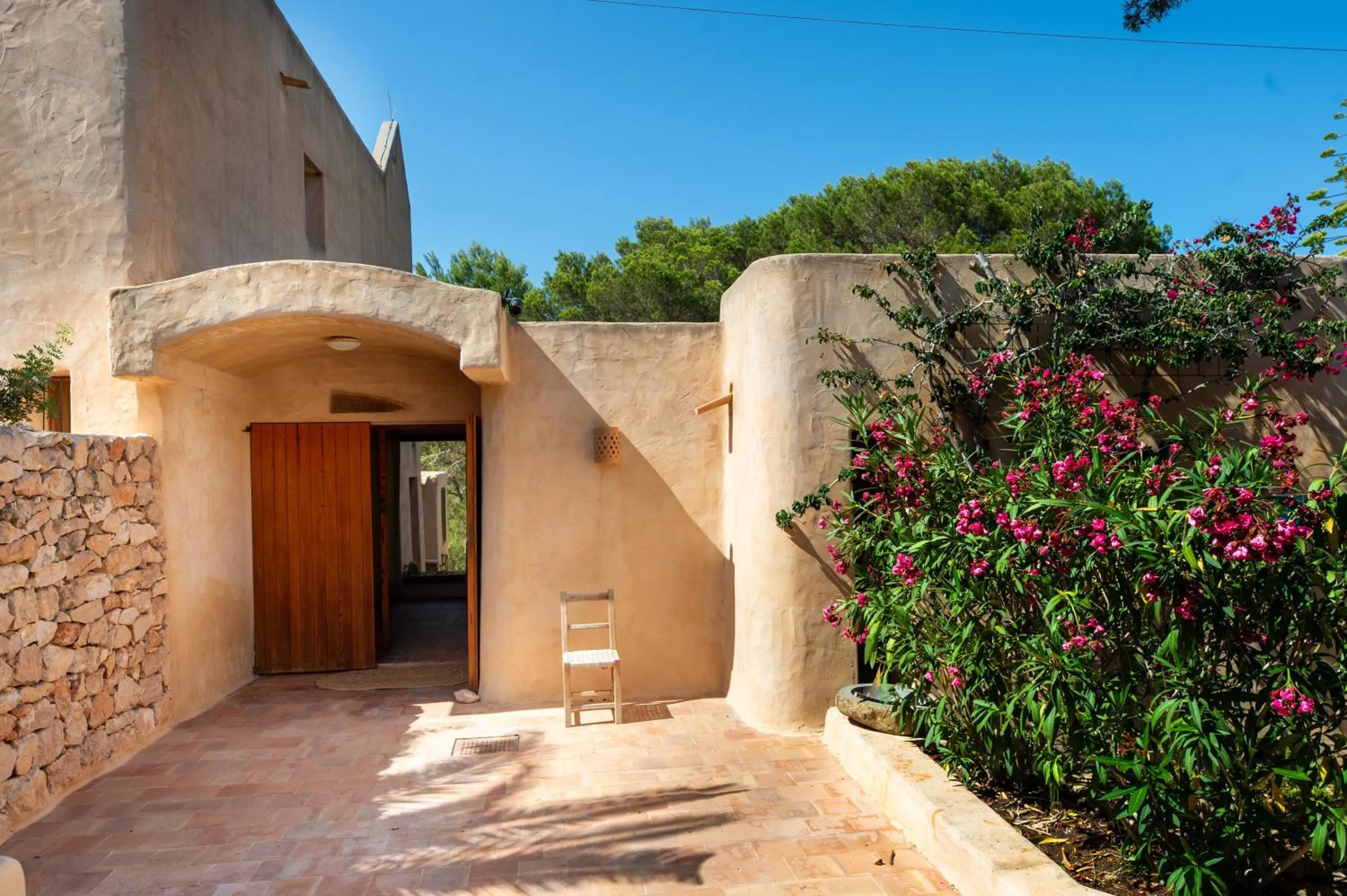 Property building in Sa Paret Nova